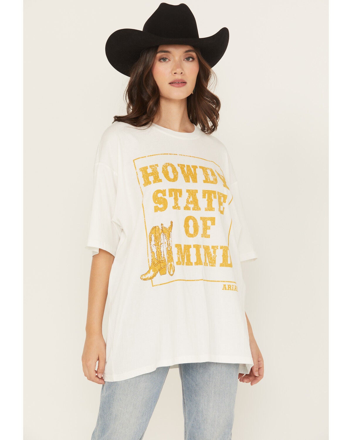 Ariat Women's Howdy Mind Short Sleeve Graphic Tee, Cream, hi-res