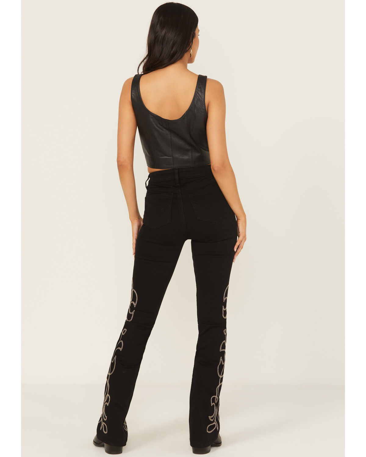 Image #4 - Idyllwind Women's Legend High Rise Boot Stitch Bootcut Super Stretch Denim Jeans, Black, hi-res
