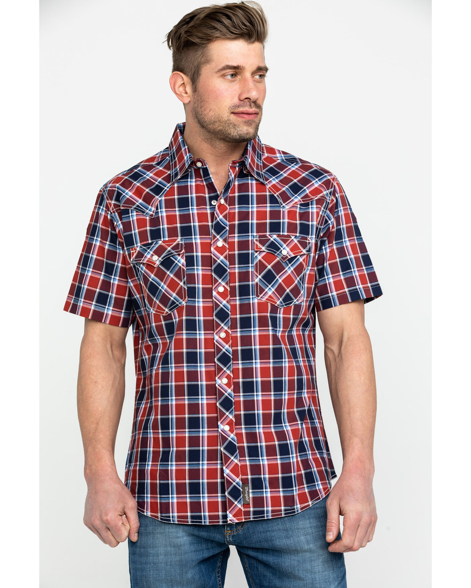 Wrangler Retro Men s Premium Plaid Print Short Sleeve Western