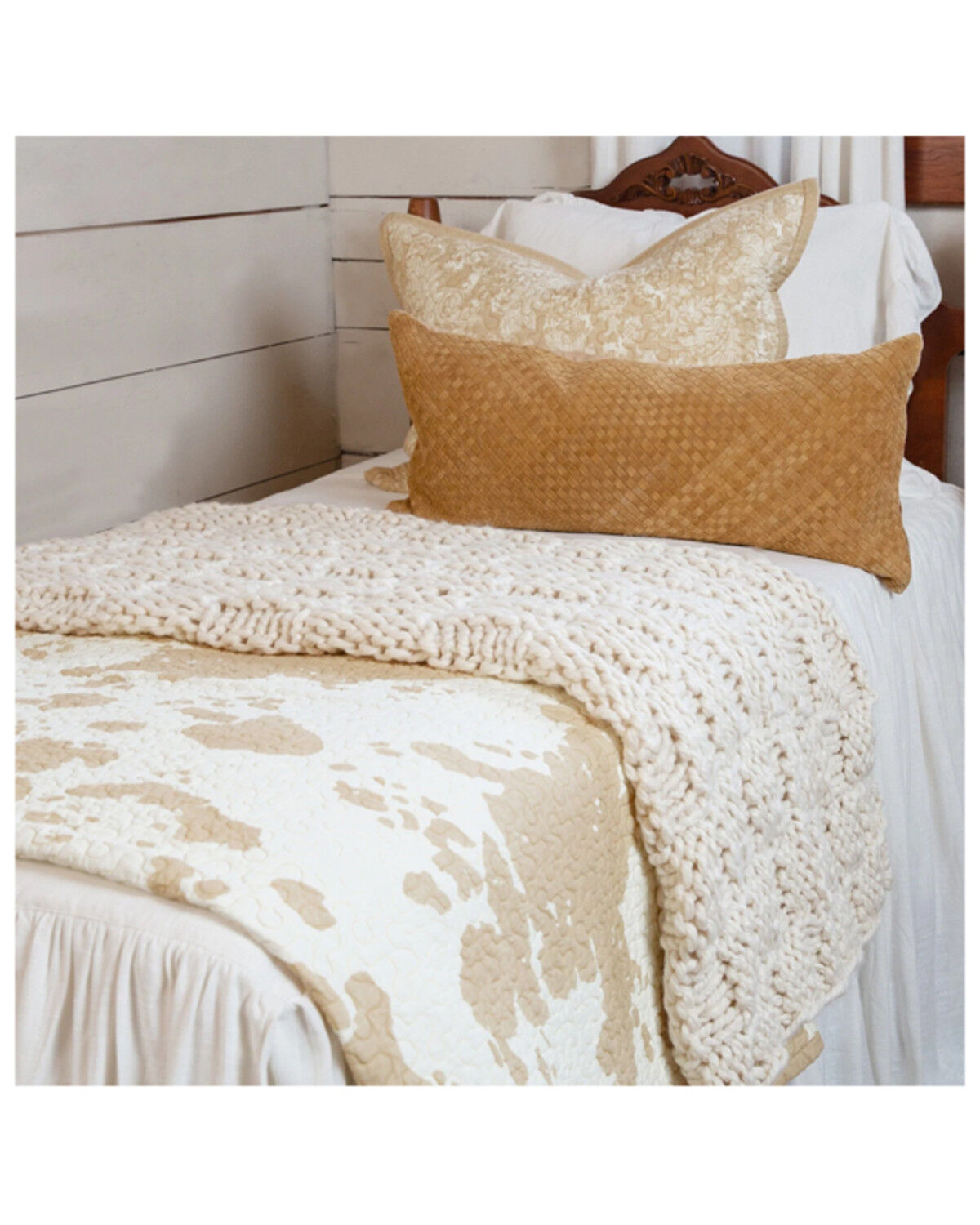 Image #3 - HiEnd Accents Elsa Light Tan Cowhide Reversible 3-Piece Full/Queen Quilt Set, Tan, hi-res
