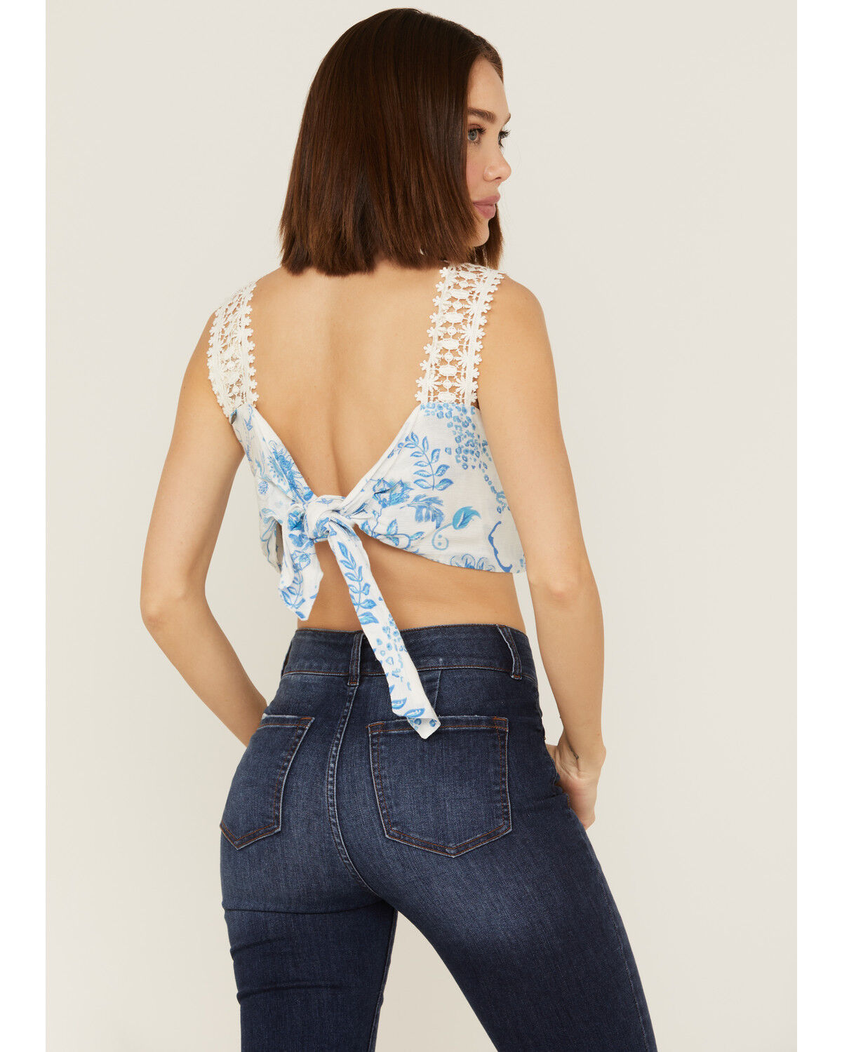 Image #4 - Z&L Women's Delphi Print Smocked Tie Back Sleeveless Crop Top, White, hi-res
