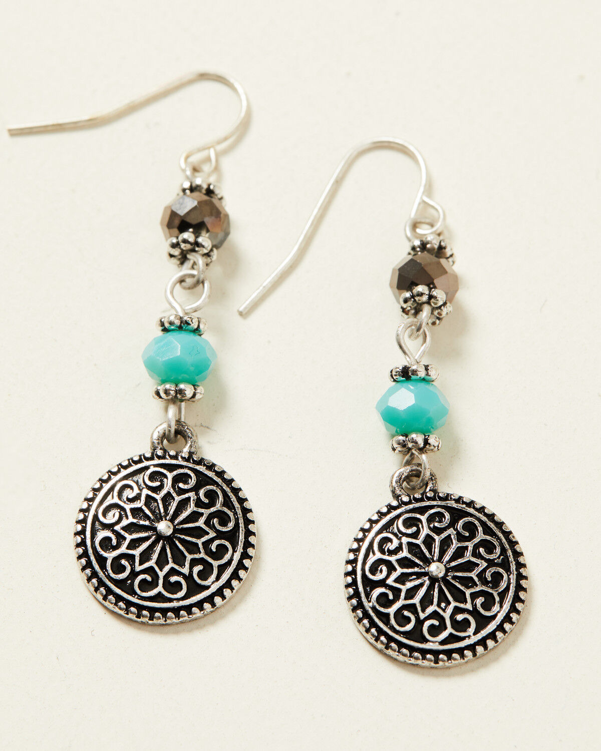 Image #3 - Shyanne Women's Shimmer Concho Tassel Jewelry Set - 2 Piece, Silver, hi-res