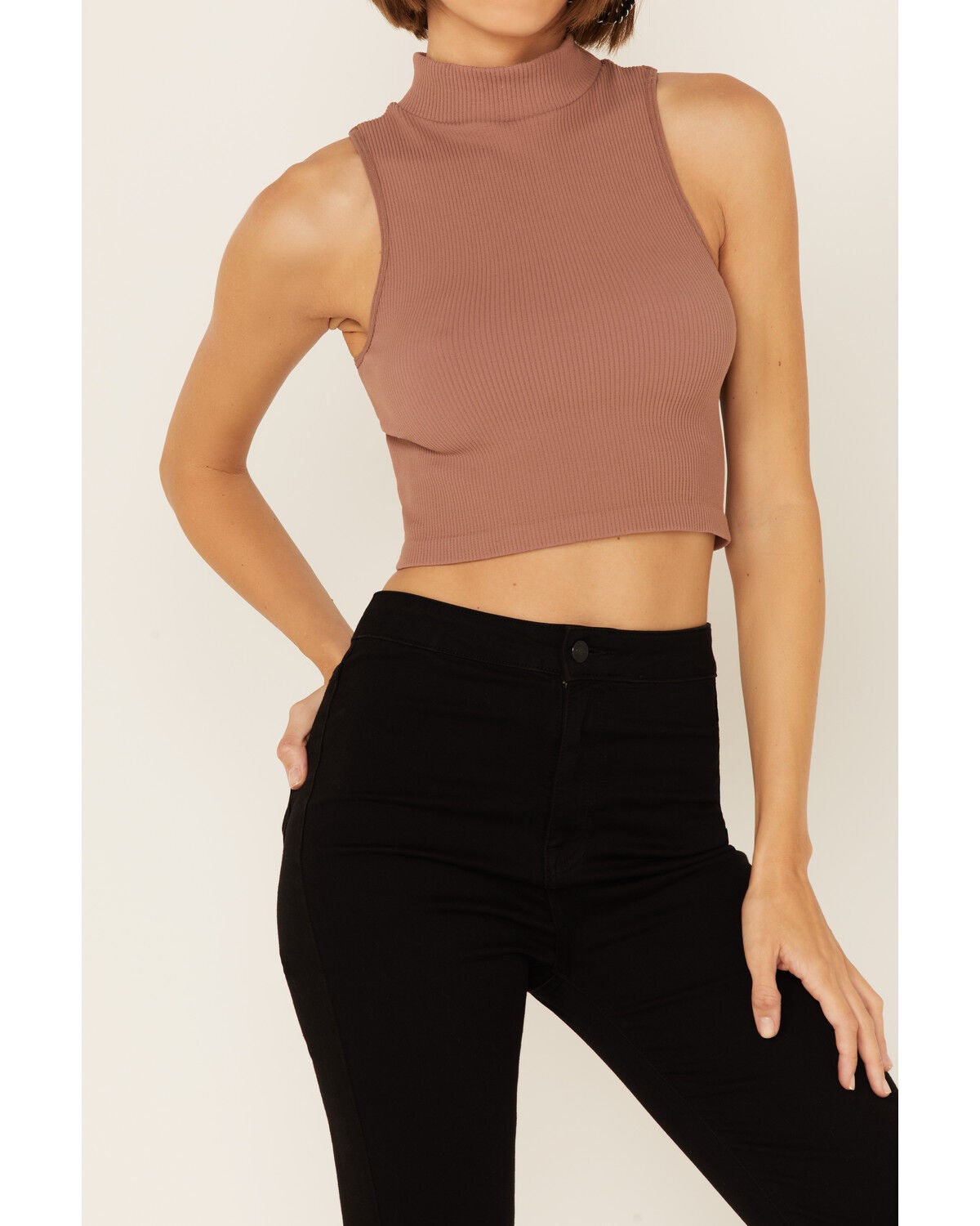 Sleeveless Ribbed Mock-Neck Crop Top 