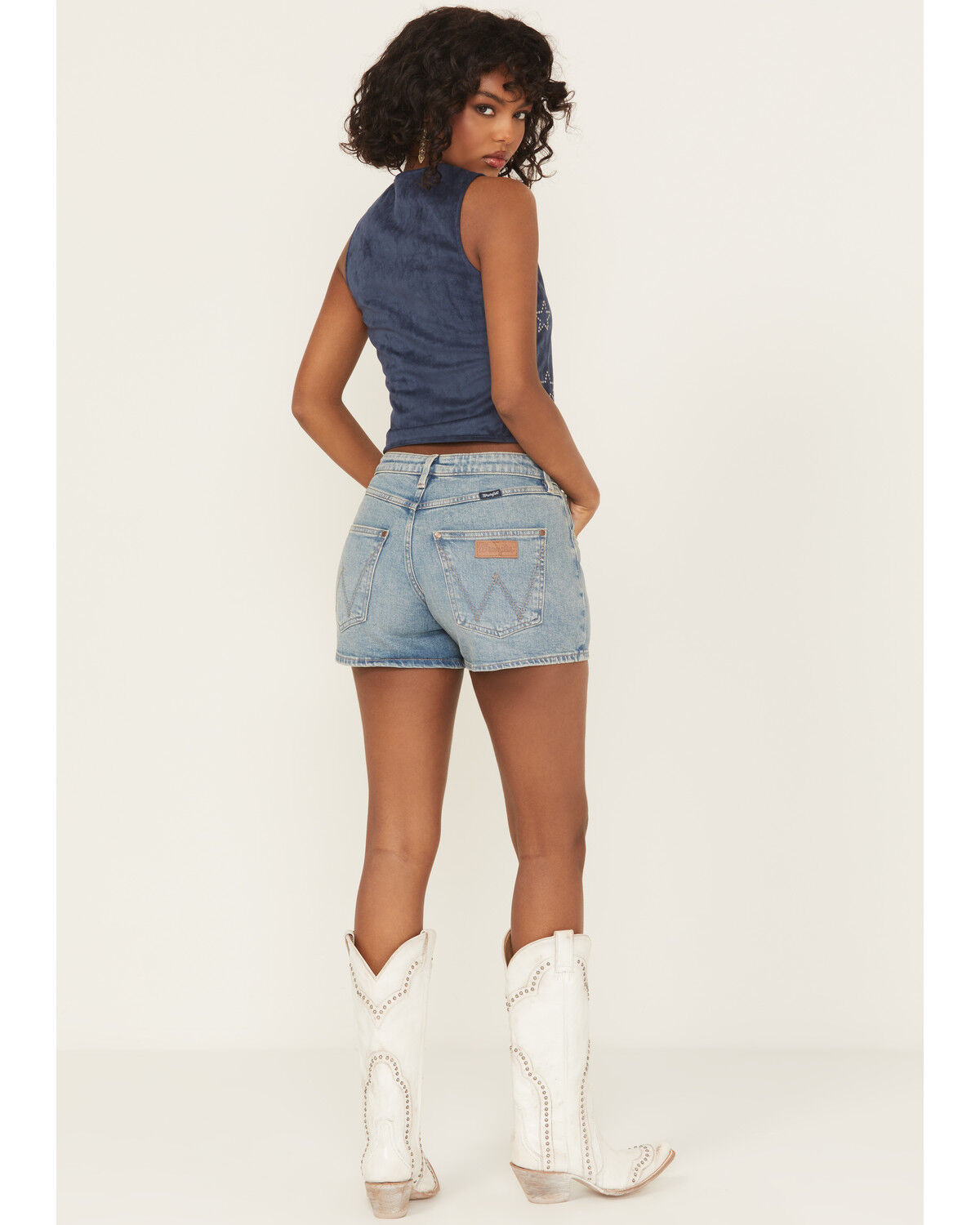 Image #3 - Wrangler Retro Women's Mae Medium Wash Mid Rise Denim Shorts, Medium Wash, hi-res