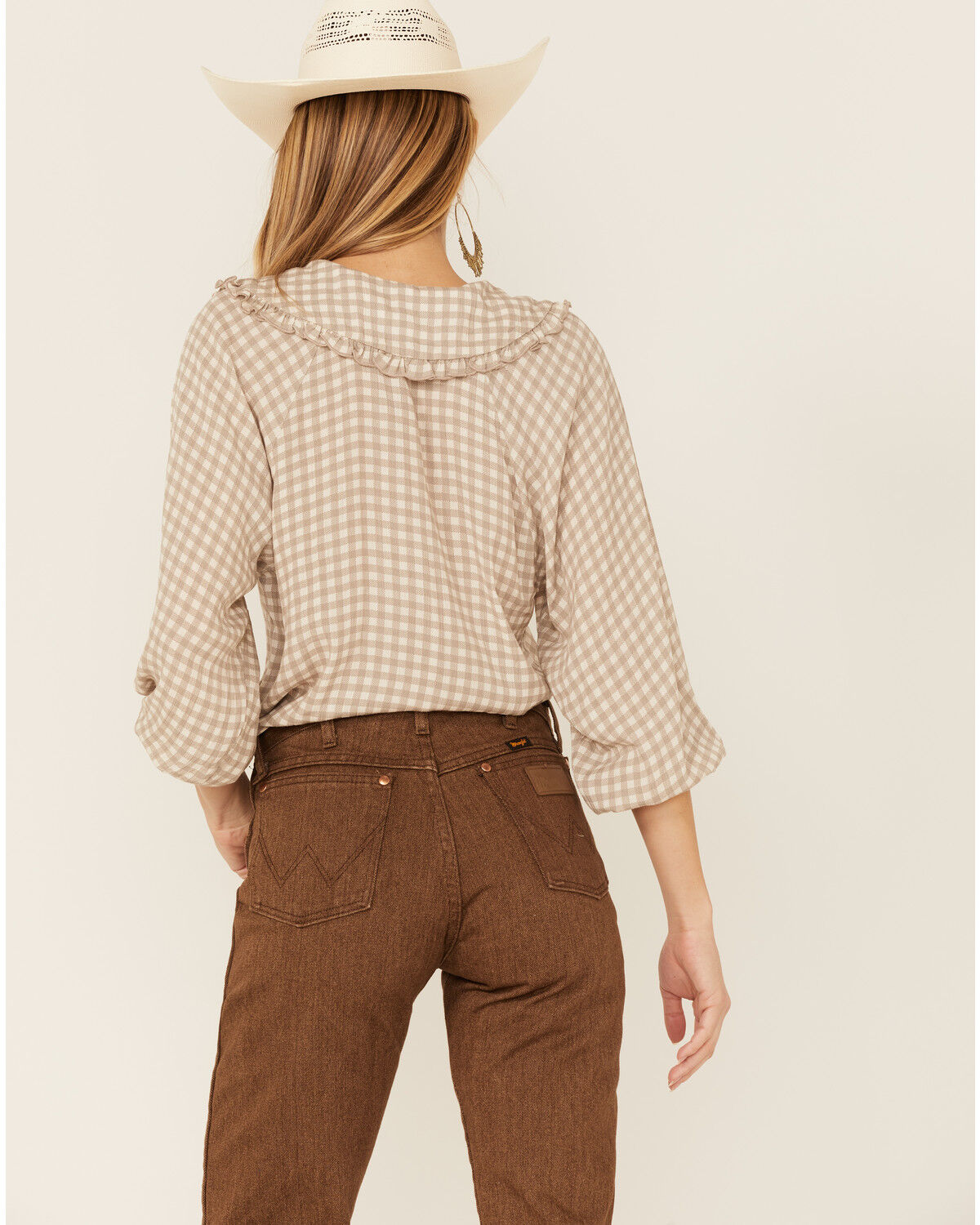 Image #4 - Wild Moss Women's Gray Gingham Large Collar Button Down Shirt, Grey, hi-res