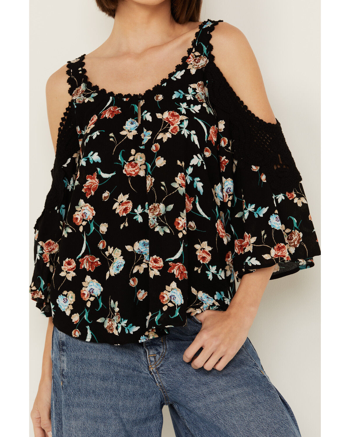 Image #3 - Wild Moss Women's Floral Print Crochet Cold Shoulder Top, Black, hi-res
