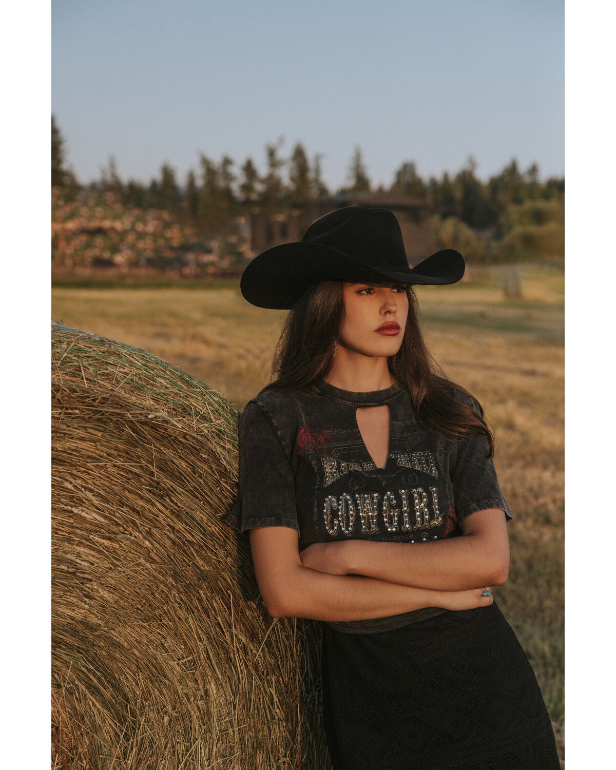 Idyllwind Women's Ride 'Em Cowgirl Short Sleeve Graphic Tee, Black, hi-res
