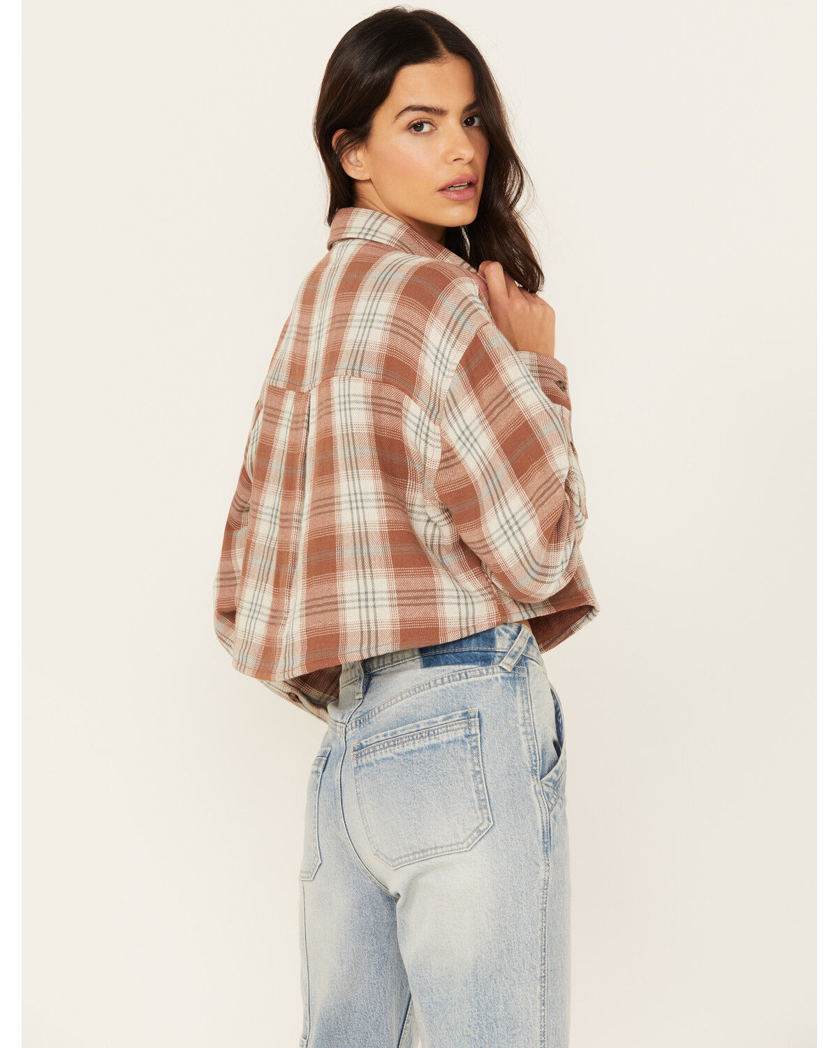 Image #4 - Cleo + Wolf Women's Fall Plaid Print Long Sleeve Cropped Button-Down Shirt, Coffee, hi-res