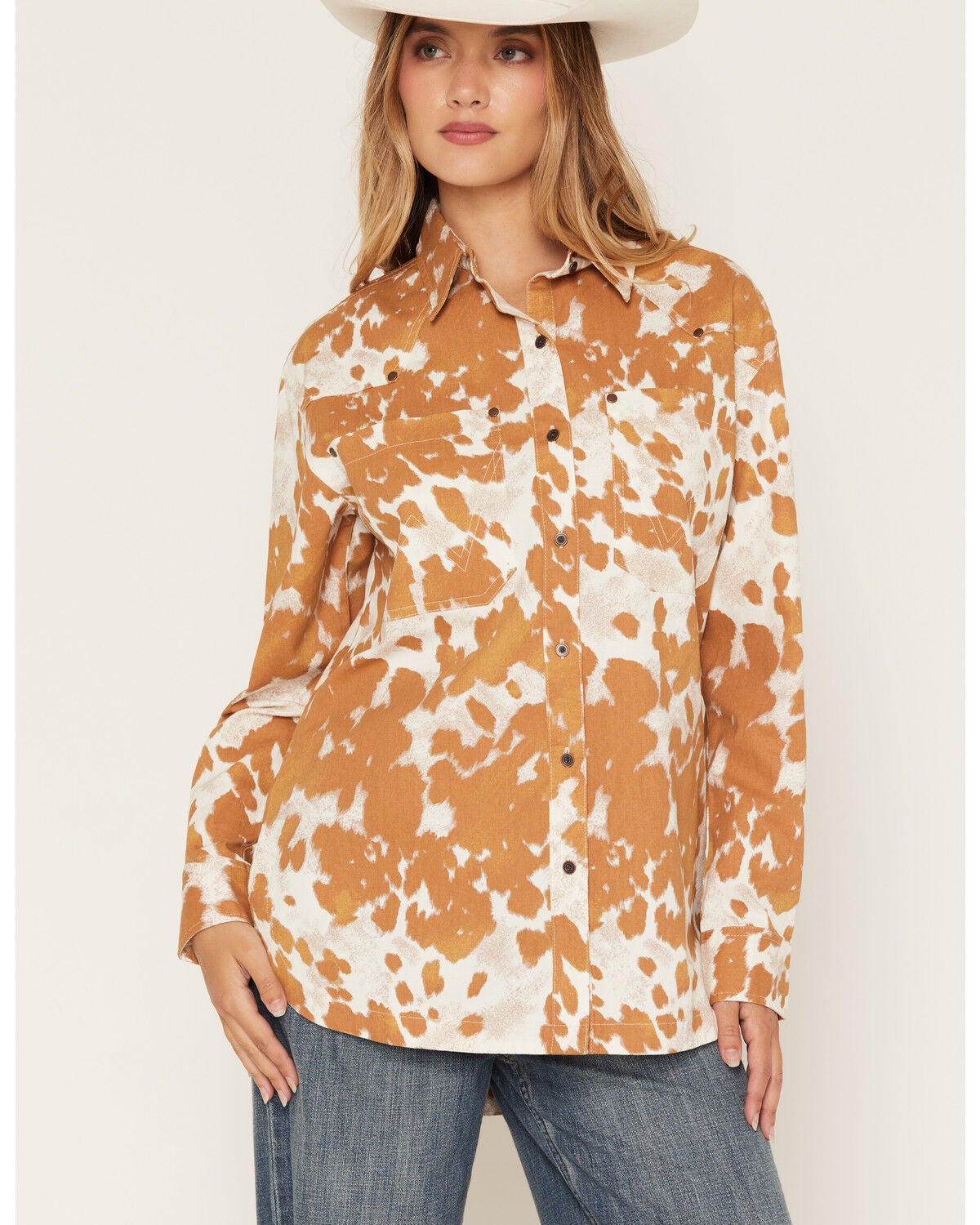 Image #1 - Wrangler Retro Women's Cow Print Long Sleeve Button-Down Boyfriend Western Shirt, White, hi-res