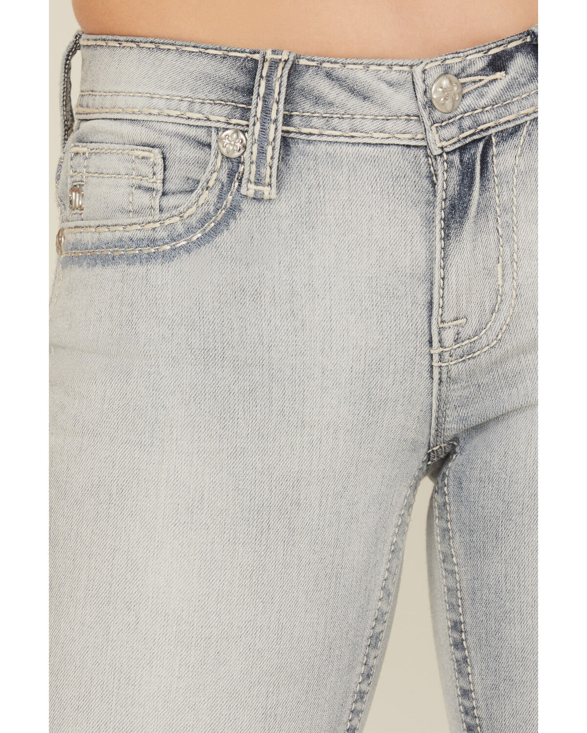 Image #4 - Miss Me Women's Light Wash Mid Rise Bootcut Stretch Denim Jeans, Light Wash, hi-res
