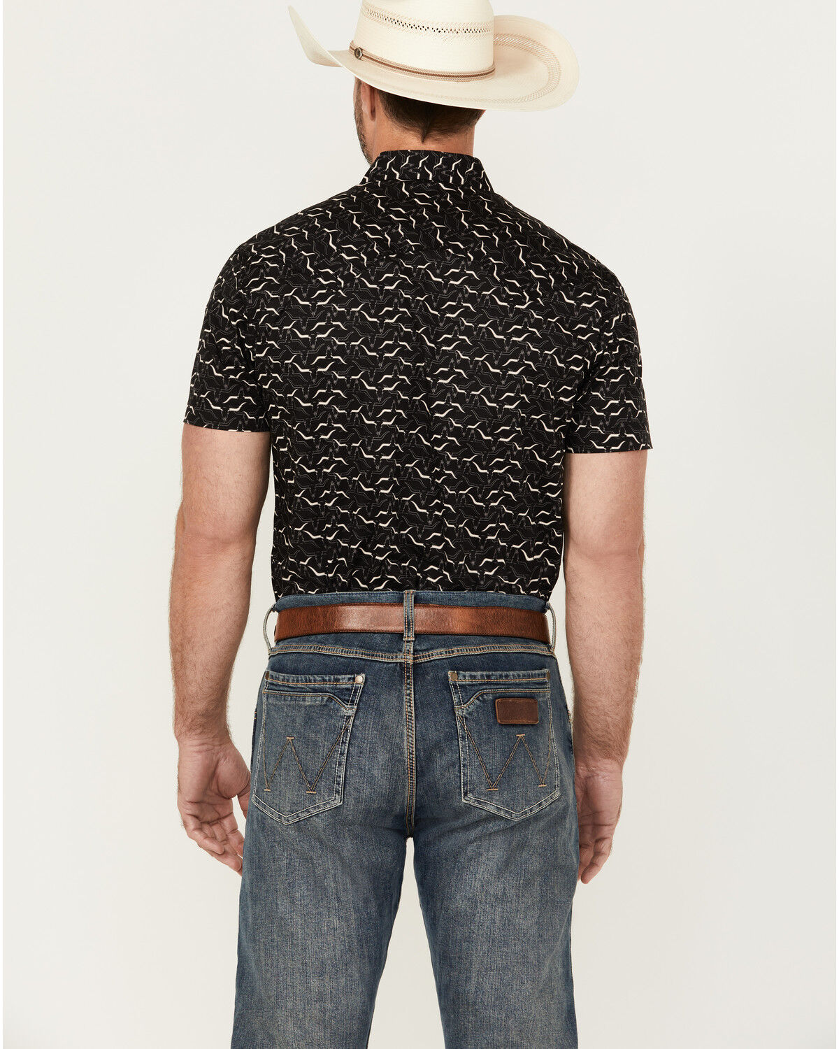 Image #4 - Rock & Roll Denim Men's Longhorn Print Short Sleeve Pearl Snap Stretch Western Shirt, Black, hi-res