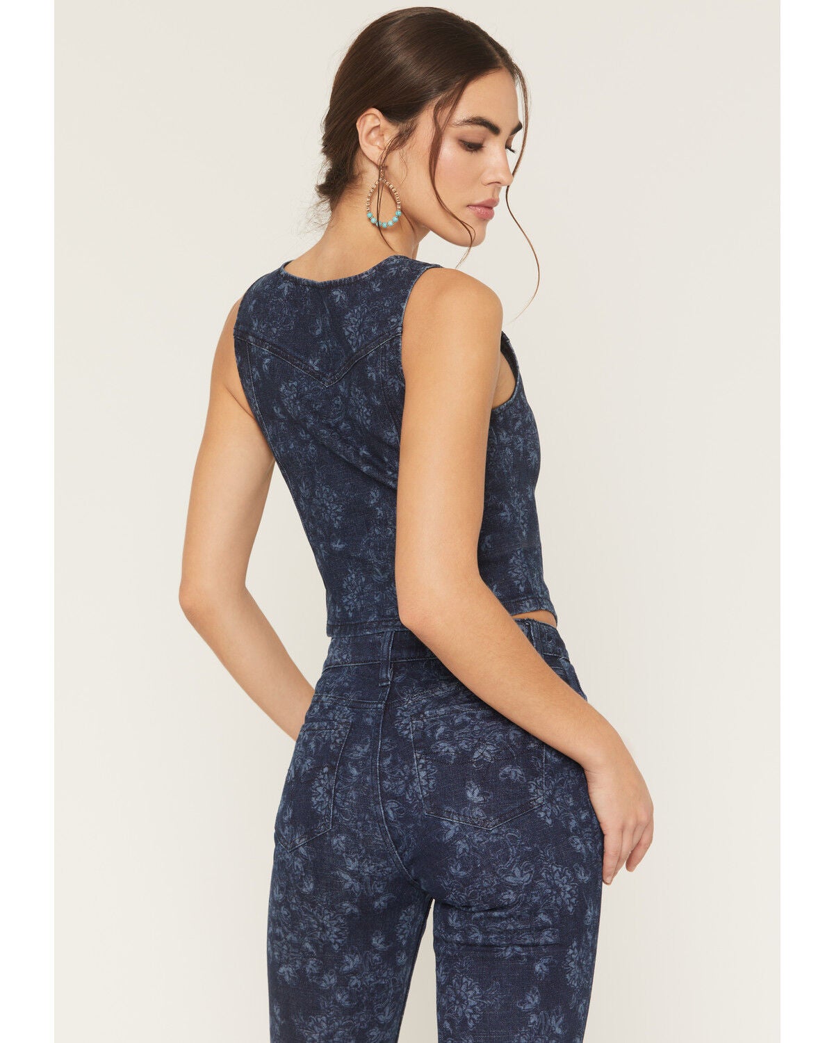 Image #5 - Shyanne Women's Lucy Floral Print Vest, Dark Wash, hi-res