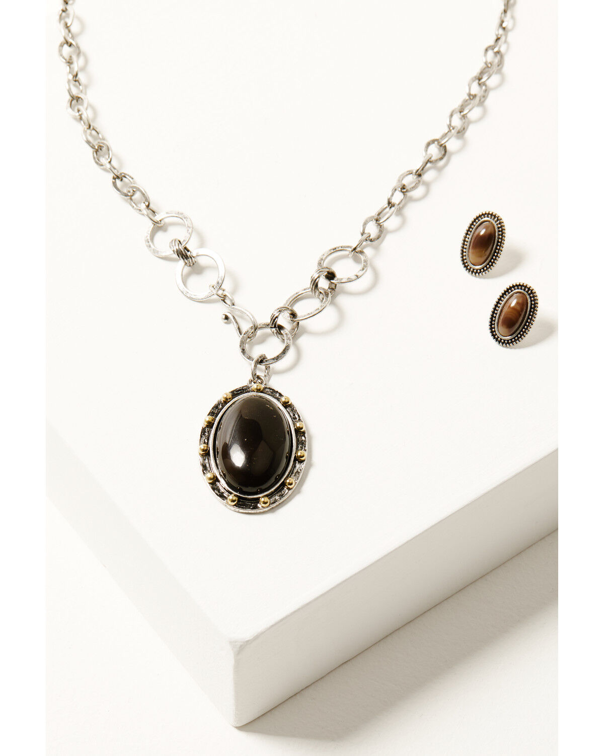 Image #1 - Shyanne Women's Heritage Valley Brown Agate Pendant Jewelry Set - 2 Piece, Silver, hi-res