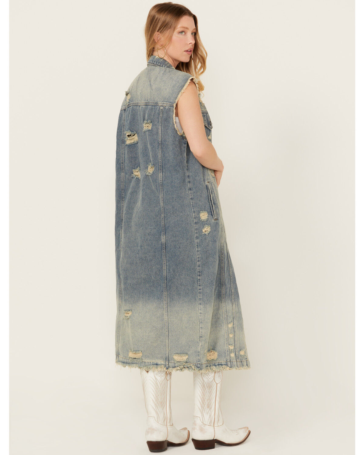 Image #4 - Veveret Women's Long Distressed Denim Vest, Medium Wash, hi-res