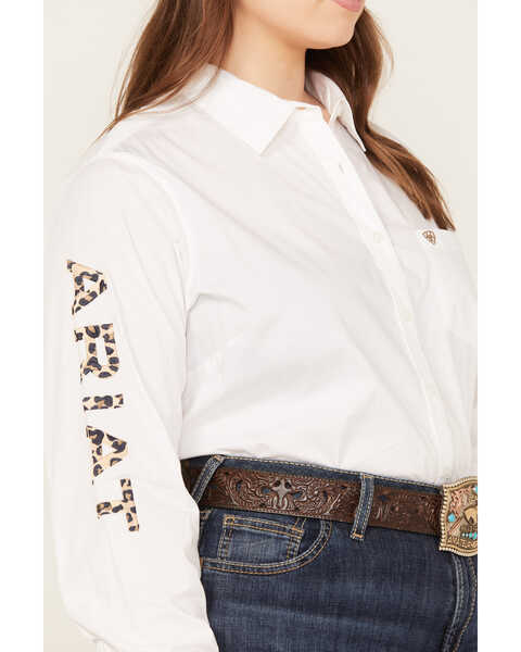 Image #3 -  Ariat Women's Team Kirby Leopard Logo Stretch Shirt - Plus, White, hi-res
