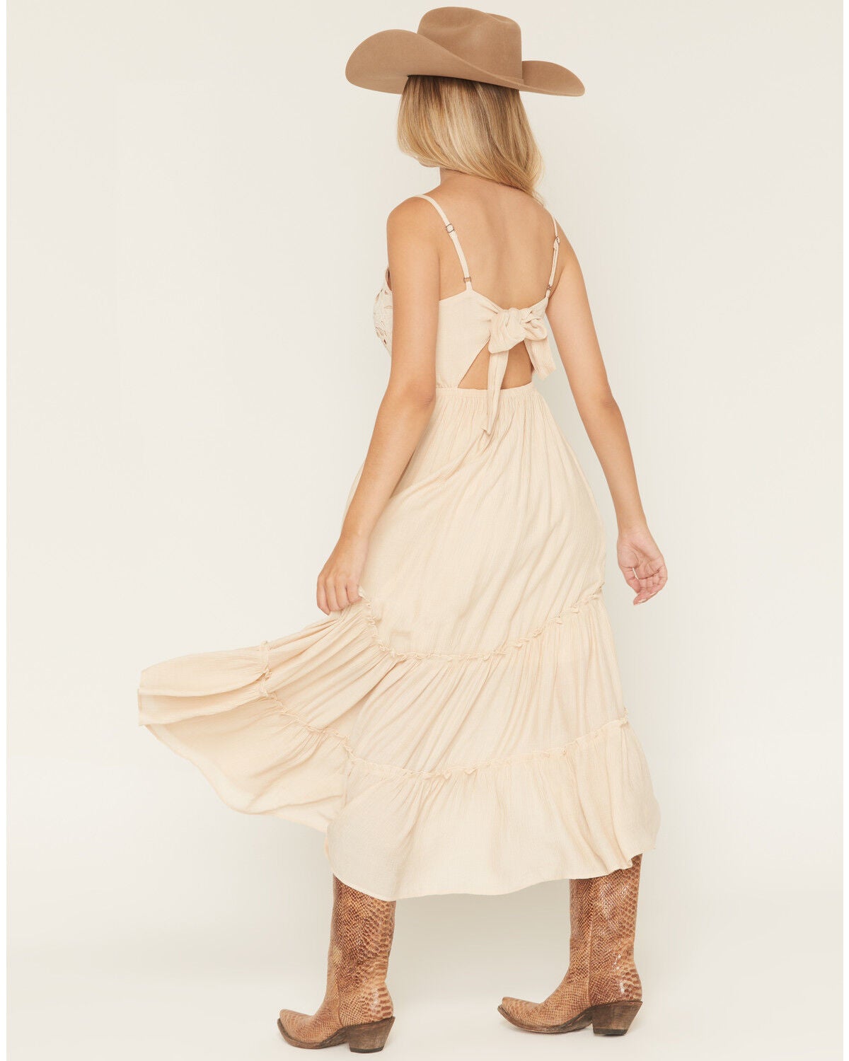 Image #4 - Shyanne Women's Aerie Crochet Front High-Low Midi Dress, Oatmeal, hi-res