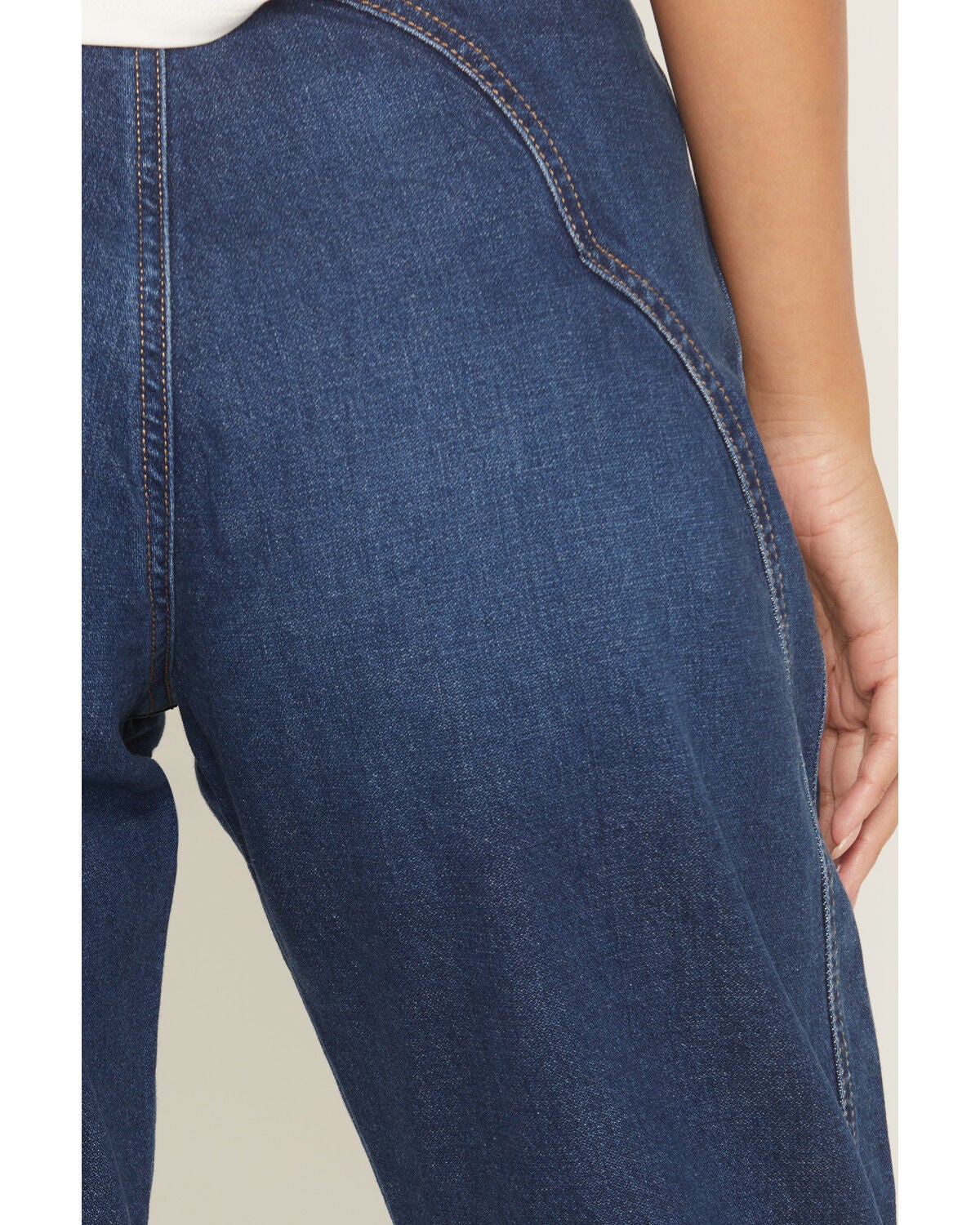 Image #4 - Wrangler Women's Rustlers Retreat Dark Wash High Rise Sleek Barrel Denim Jeans, Dark Wash, hi-res