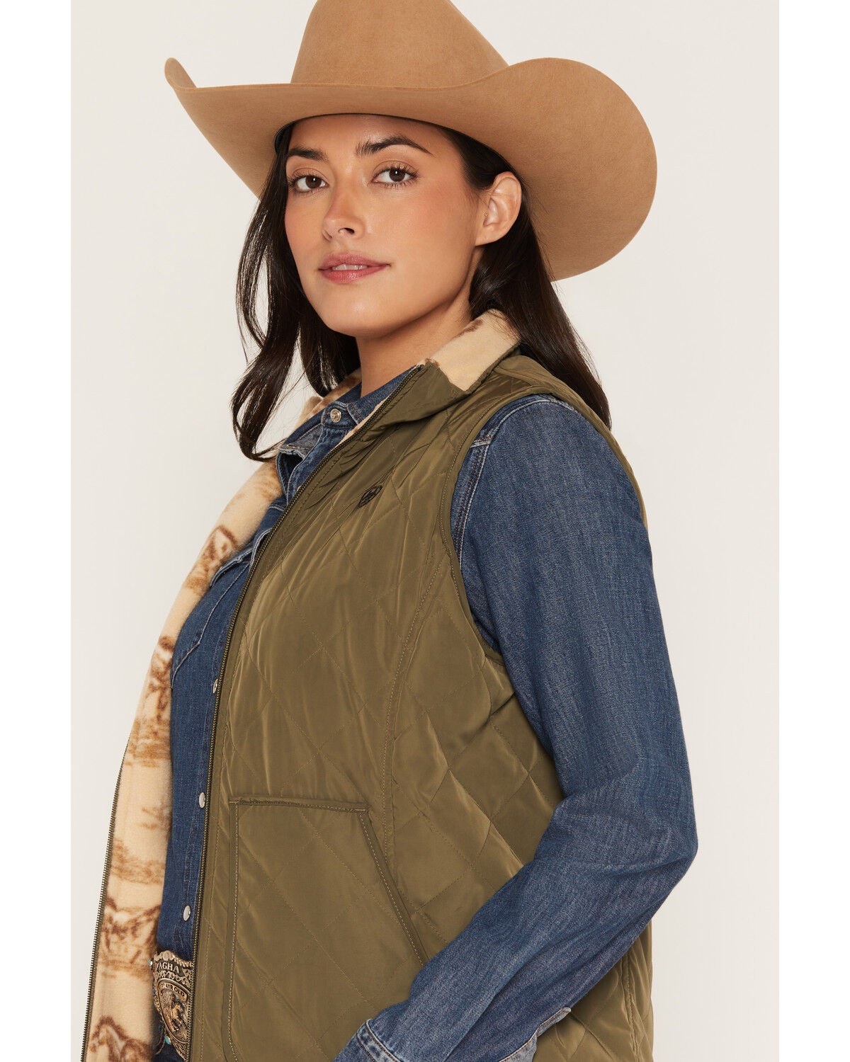 Image #3 - Ariat Women's Dilton 2.0 Reversible Insulated Vest, Green, hi-res
