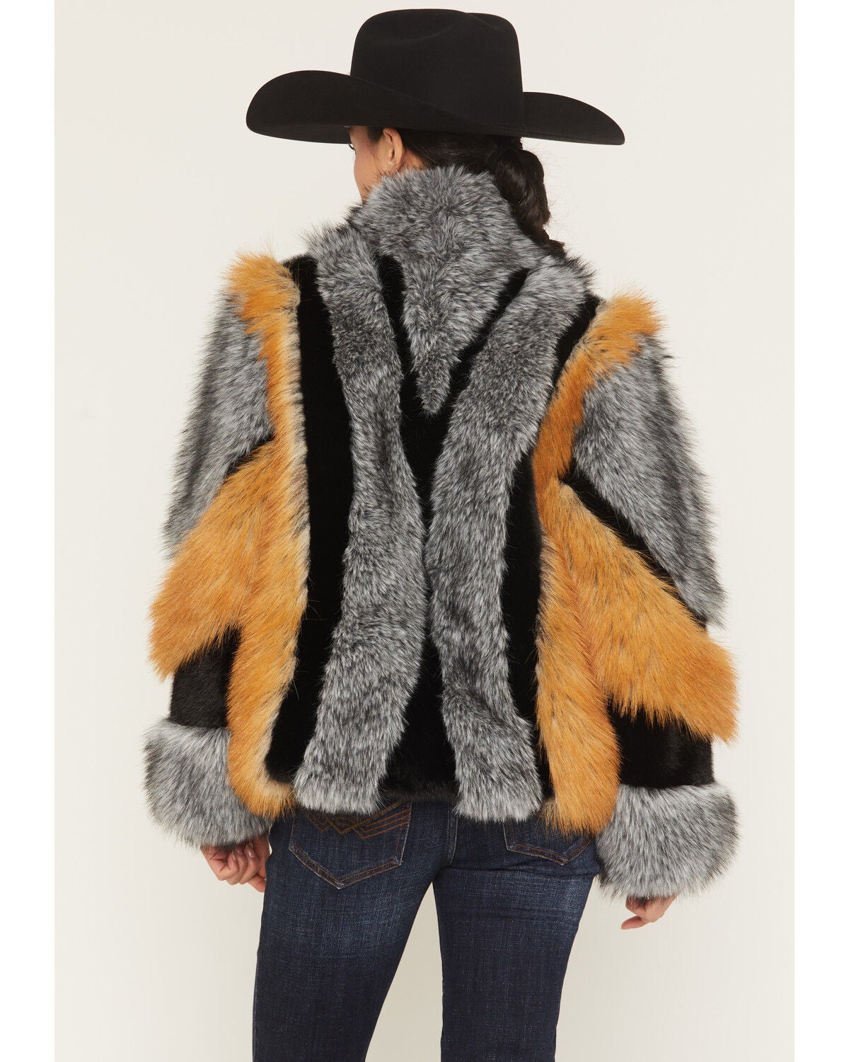 Azalea Wang Women's Cora Faux Fur Jacket - Country Outfitter