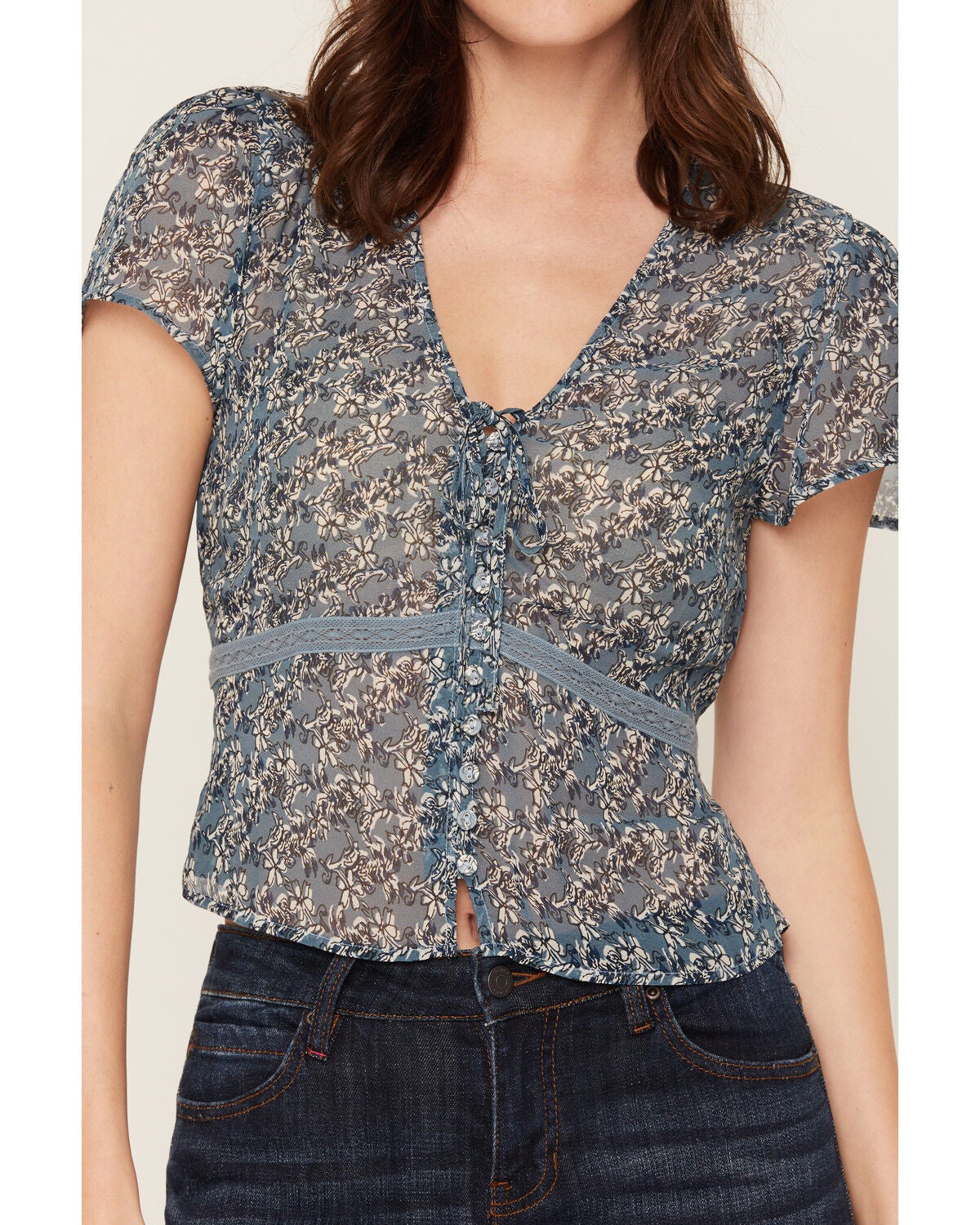 Image #3 - Idyllwind Women's Fern Flutter Sleeve Blouse, Light Blue, hi-res