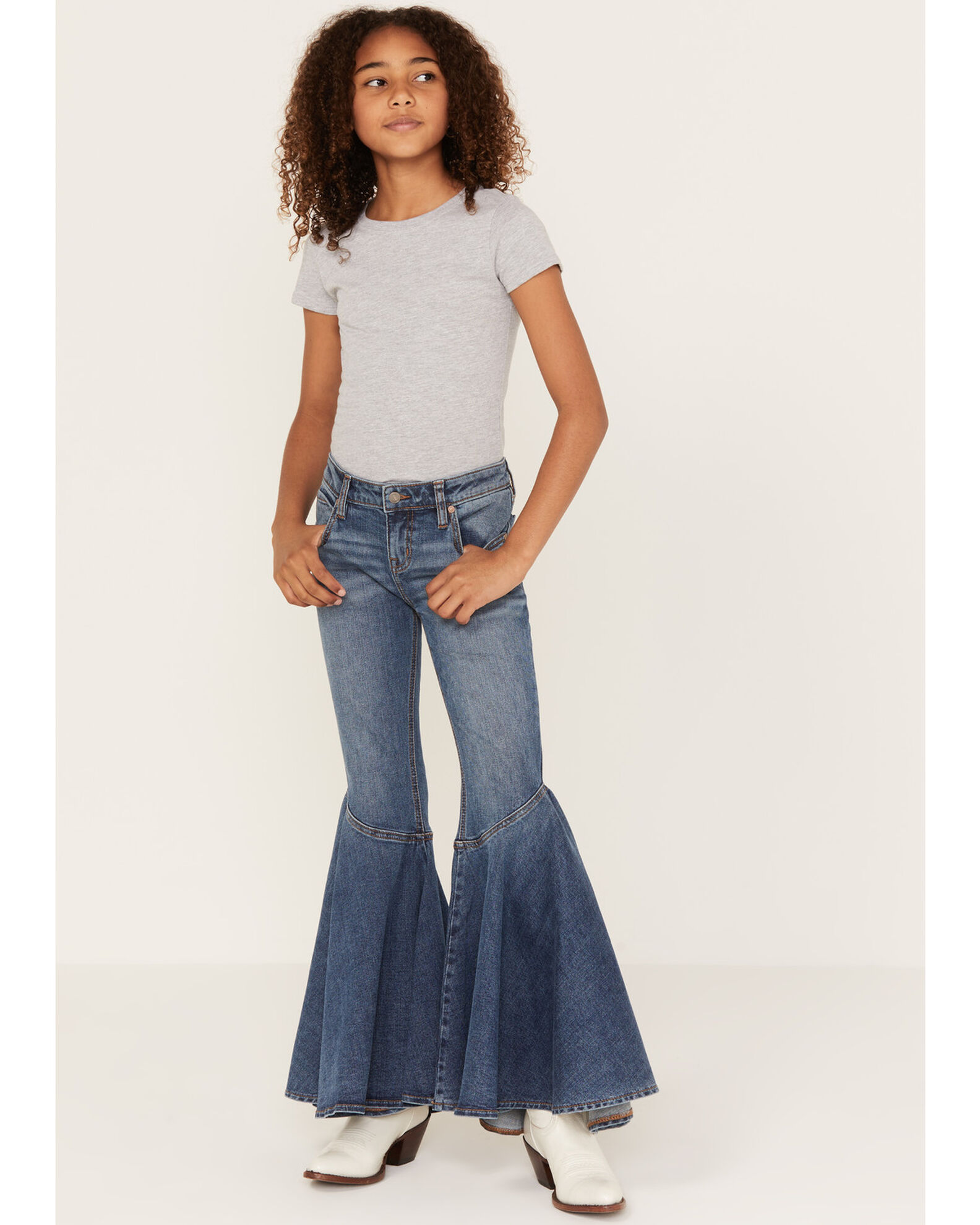 Trumpet pants shop