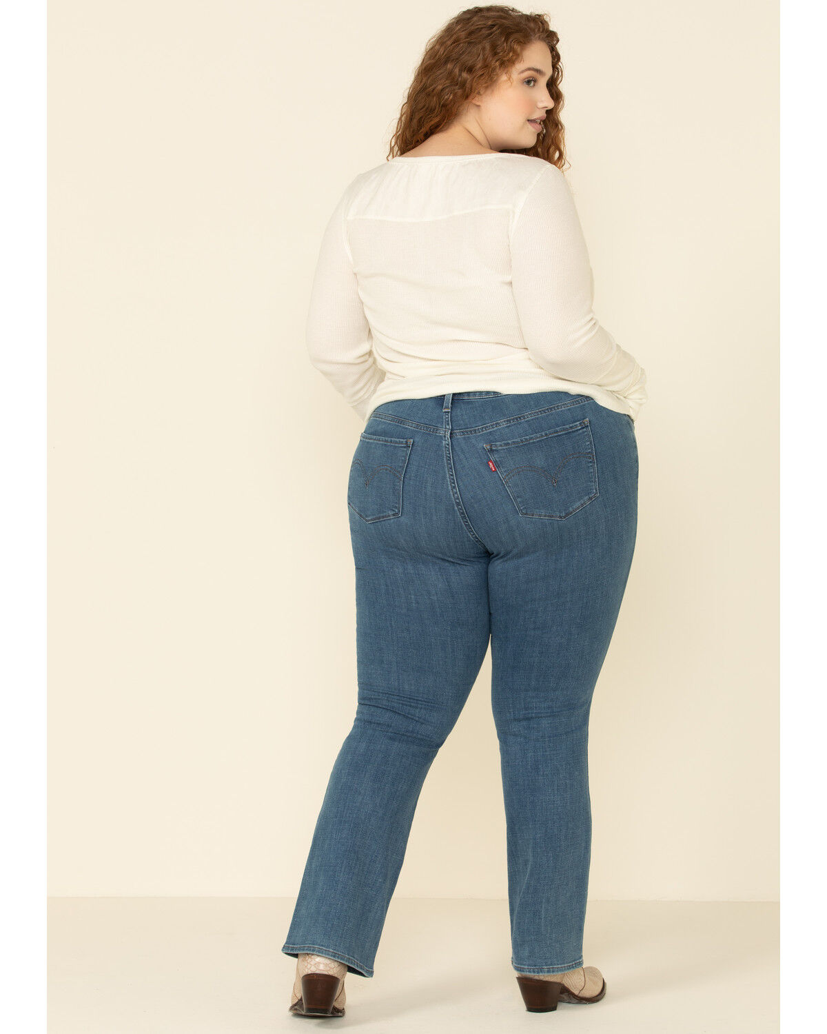 levi's women's classic bootcut jeans