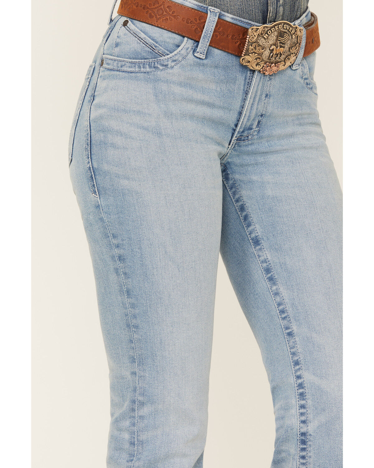 Image #2 - Wrangler Women's Light Wash Mid Rise Willow Diane Ultimate Riding Straight Jeans, Blue, hi-res