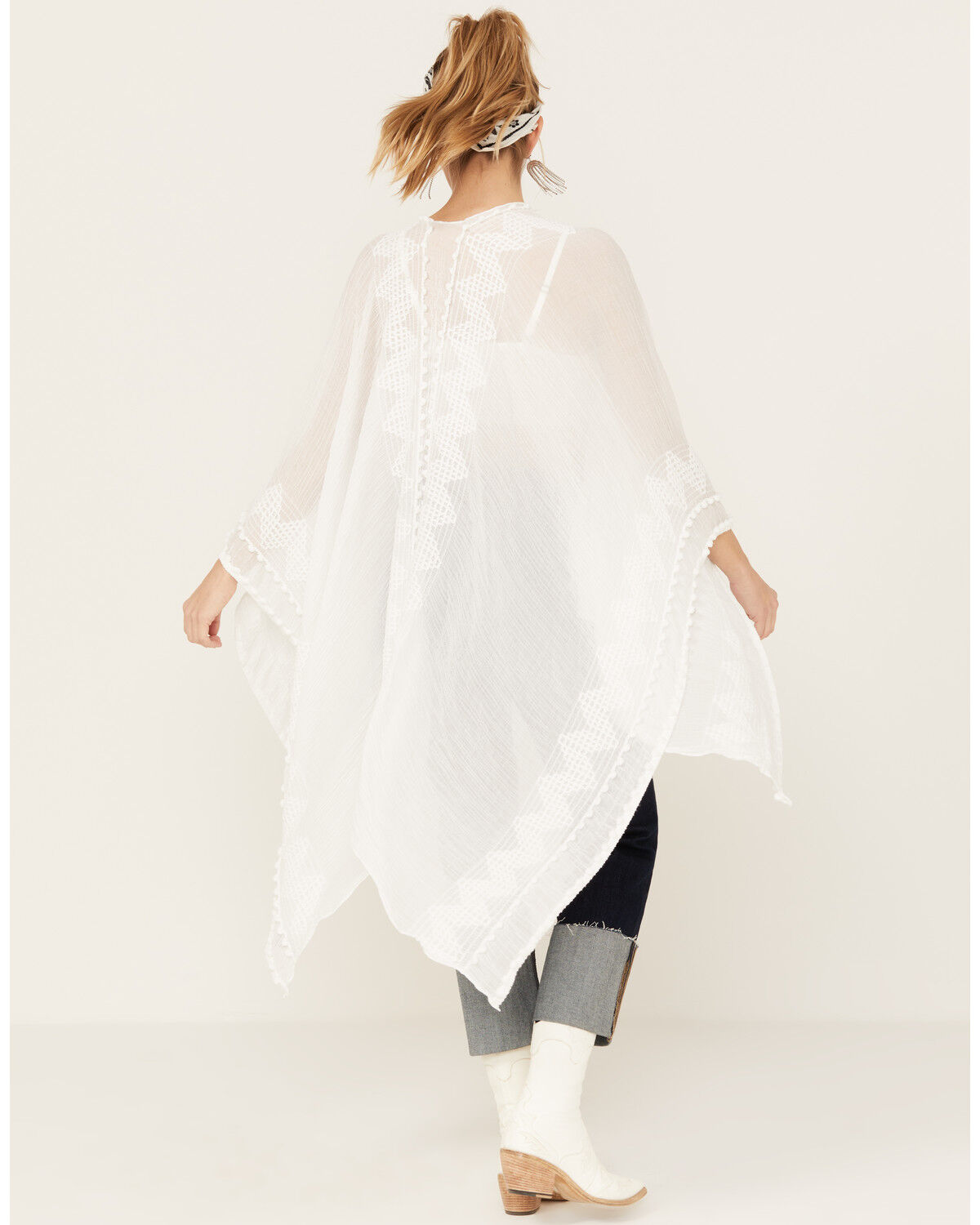 Image #4 - Shyanne Women's Chevron Tassel Chenille Shawl, , hi-res
