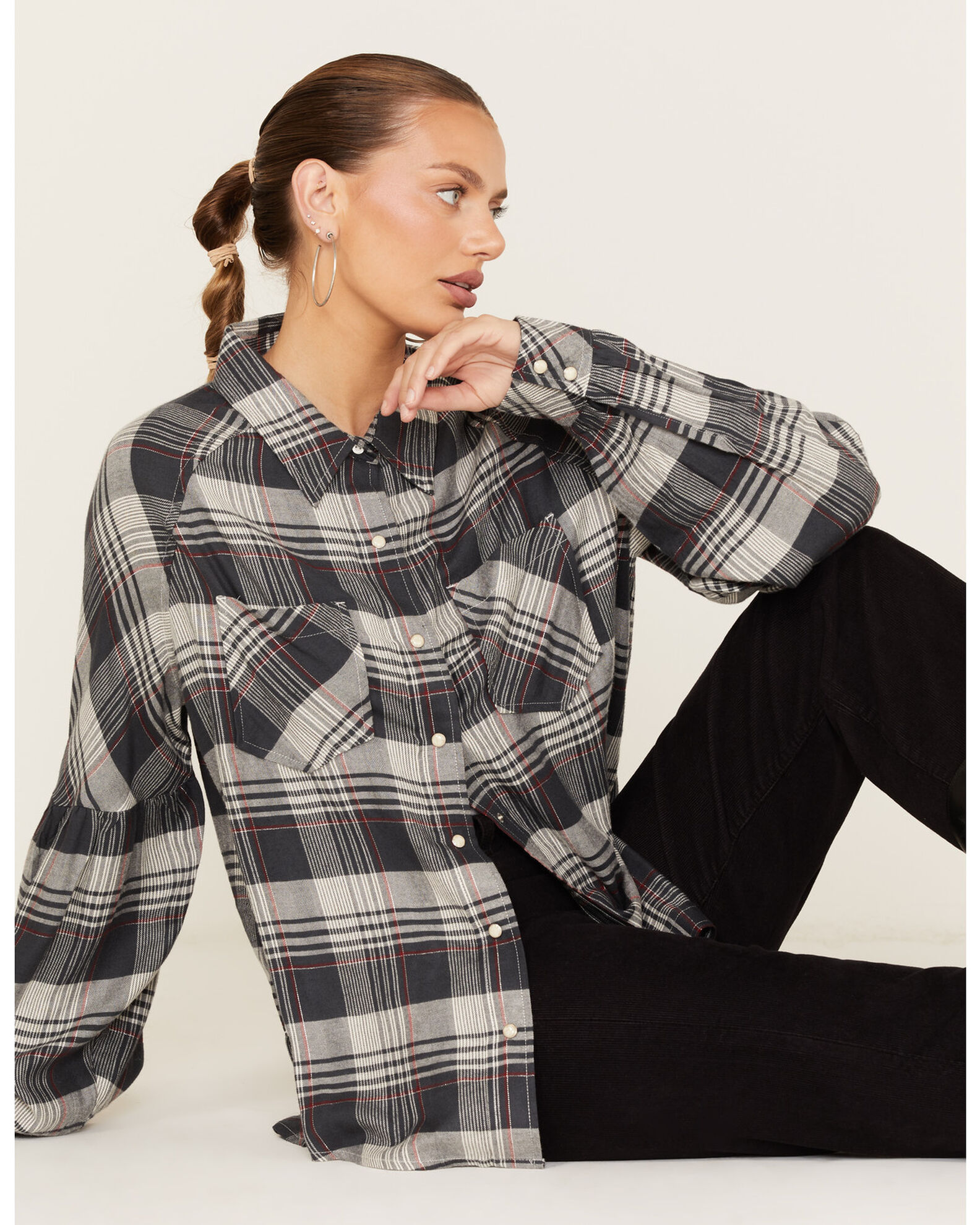 Wrangler Retro Women s Americana Plaid Print Long Sleeve Pearl Snap Shirt
