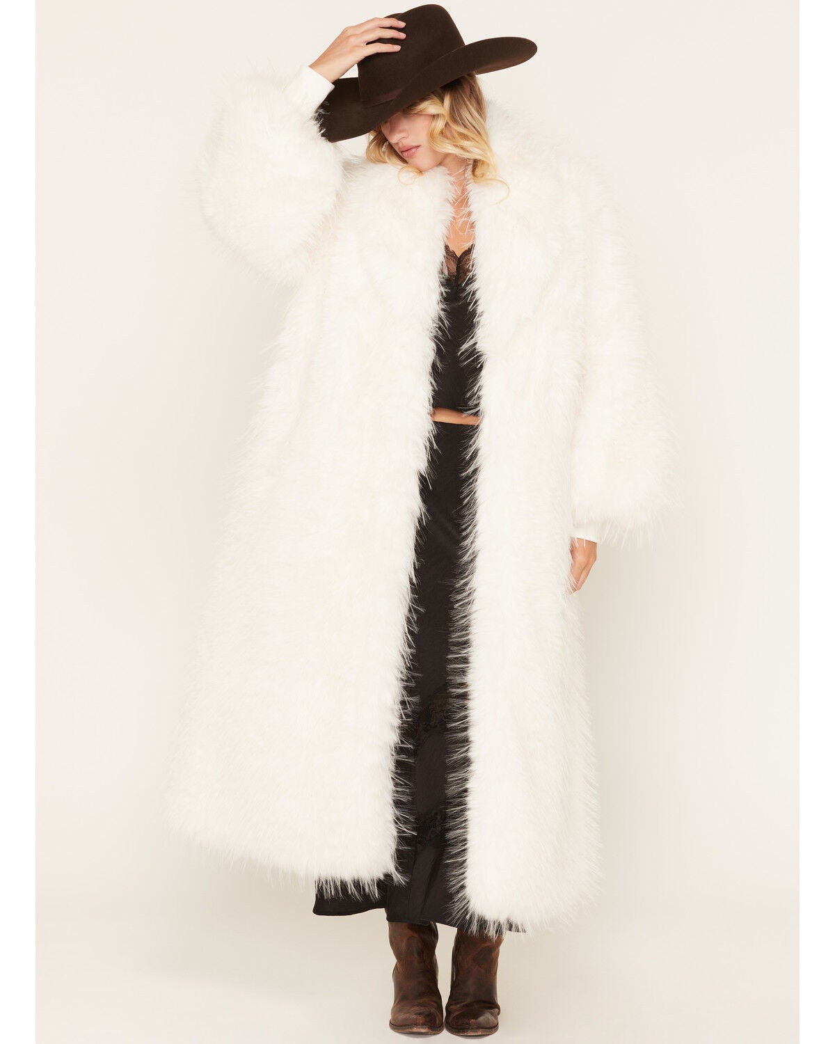 Image #1 - Azalea Wang Women's Vault Faux Fur Coat, White, hi-res