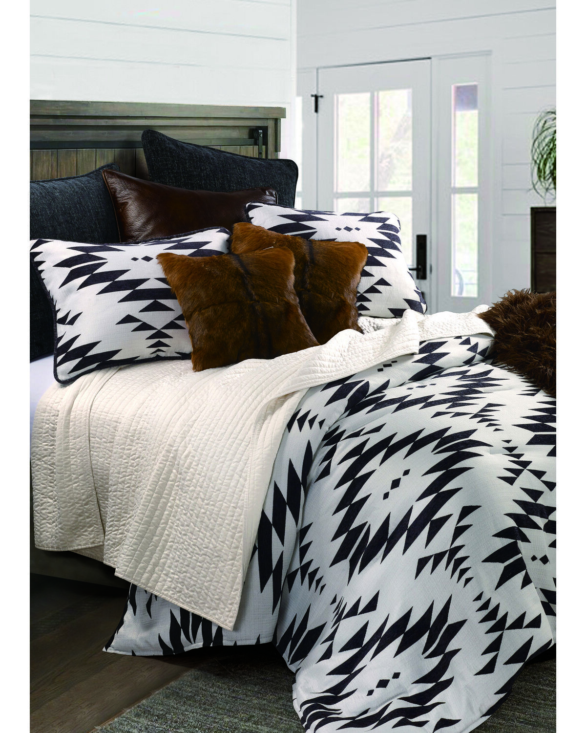 Image #1 - HiEnd Accents Amelia Super Queen Comforter Set - 3 Piece, Multi, hi-res