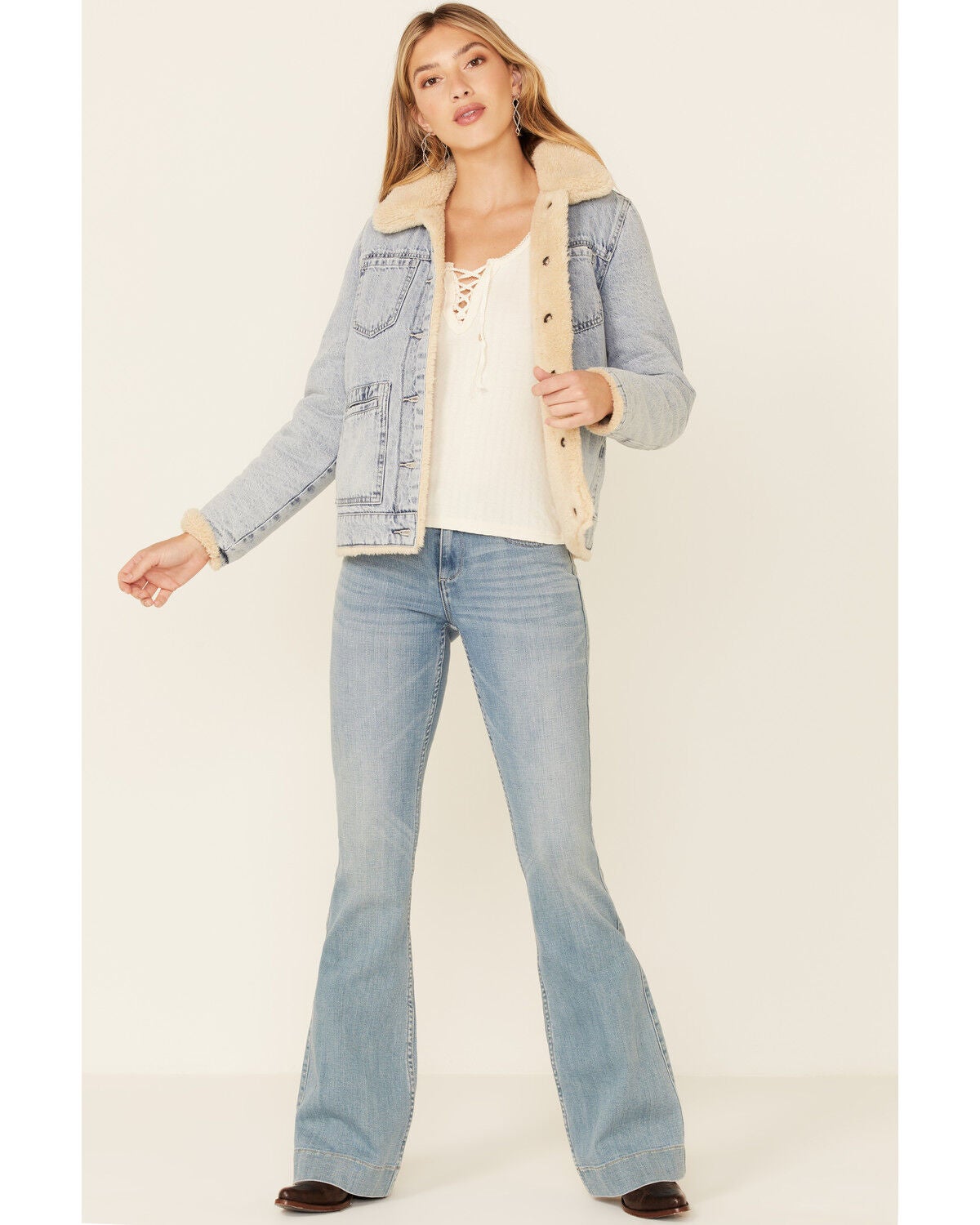 Image #4 - Idyllwind Women's Pony Up Light Wash Reversible Denim Sherpa Jacket , , hi-res