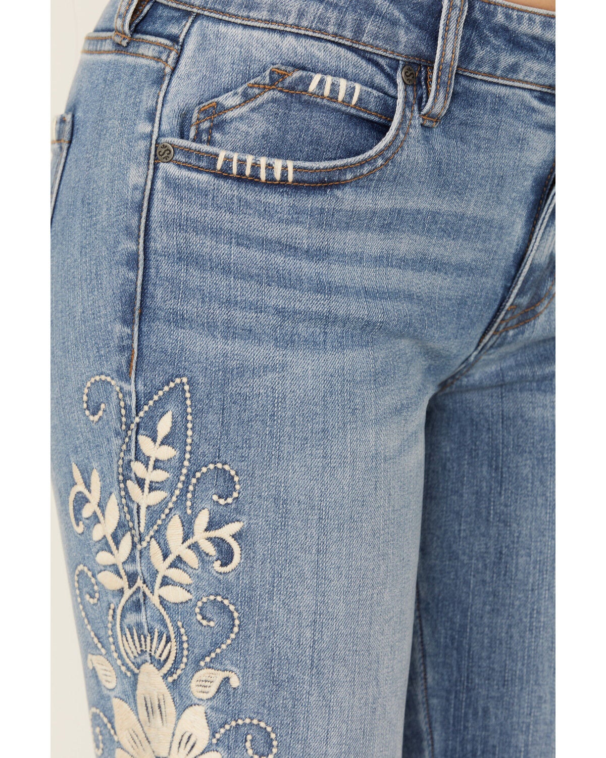 Shyanne Women's Medium Wash Delilah novelty Embroidered Mid Rise Flare ...