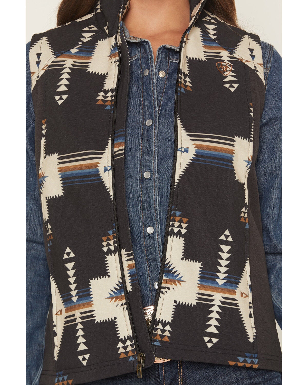 Image #3 - Ariat Women's Logo Softshell Print Vest, Grey, hi-res