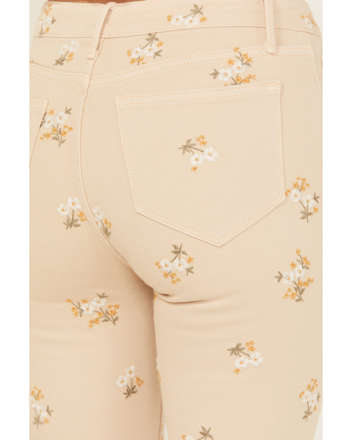 Mandy Highrise Slim Crop Straight Mandy Highrise Slim Crop Straight