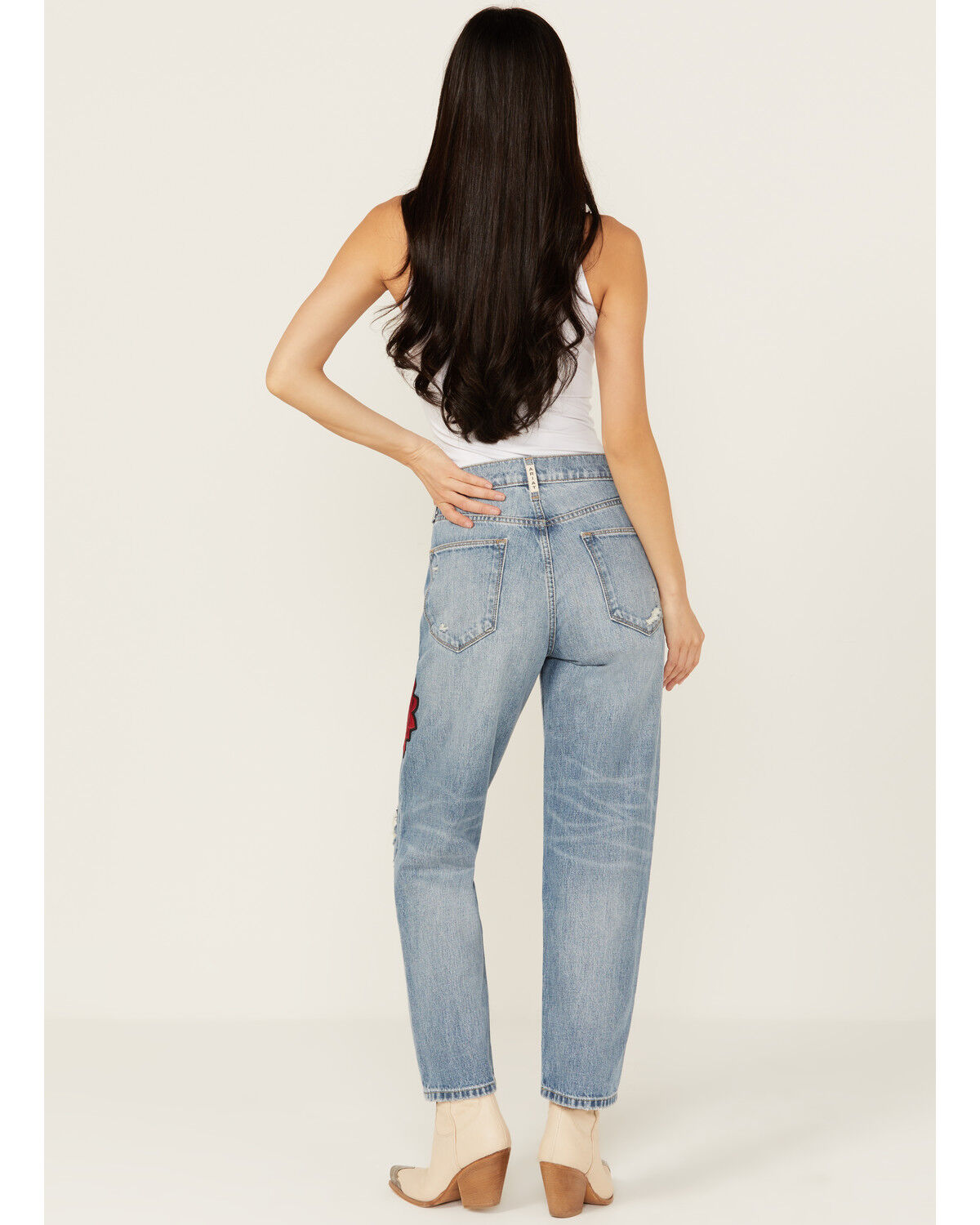 Image #3 - Ariat Women's Dominca Medium Wash Rodeo Quincy High Rise Tomboy Relaxed Straight Jeans, Medium Wash, hi-res