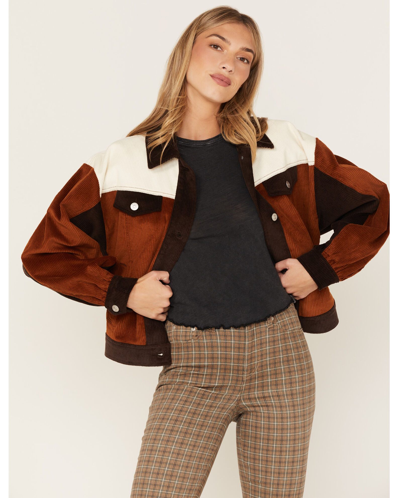 Cleo Wolf Women s Colorblock Corduroy Trucker Jacket Country