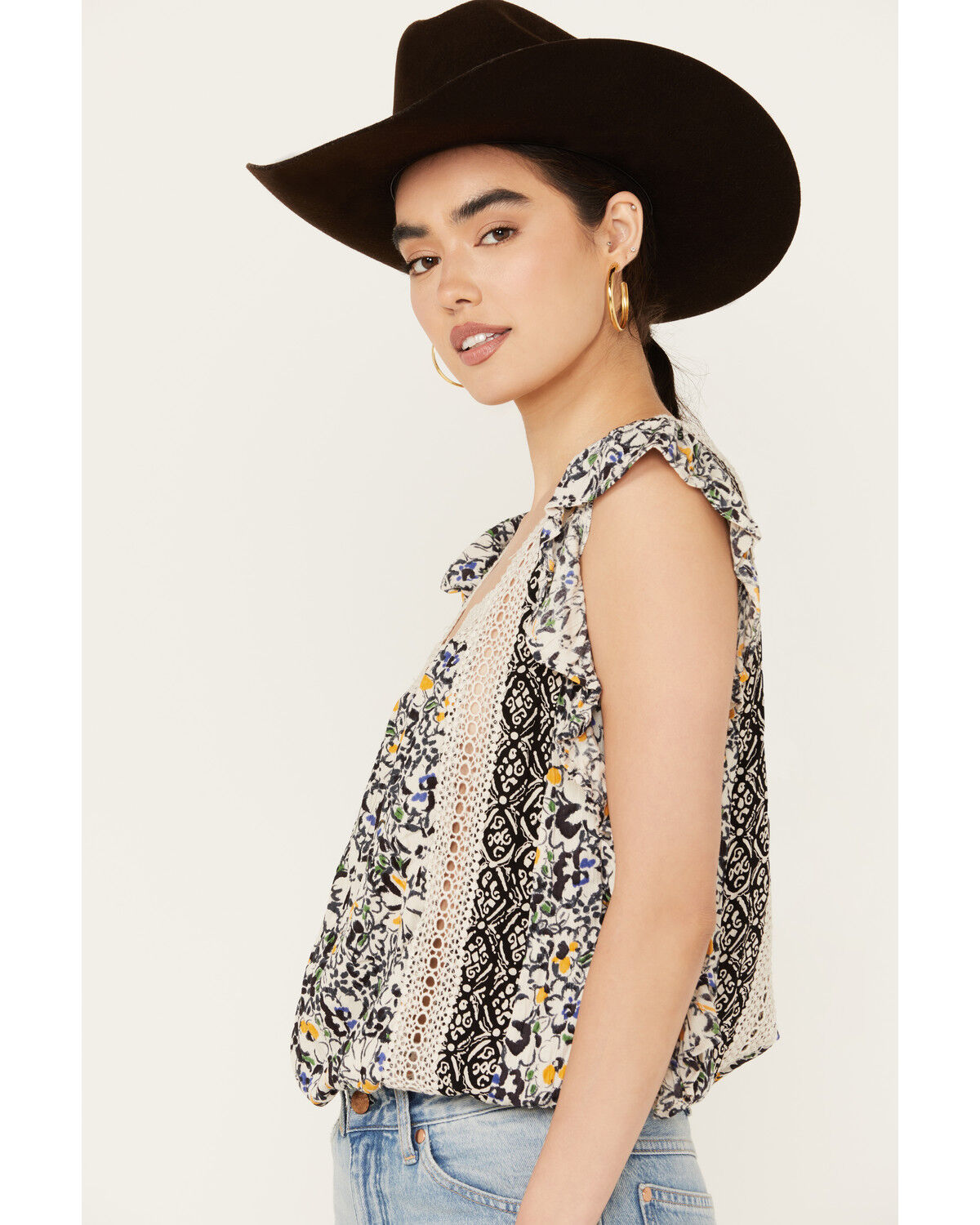 Image #2 - Angie Women's Butterfly Sleeve Floral Print Top, Black/white, hi-res