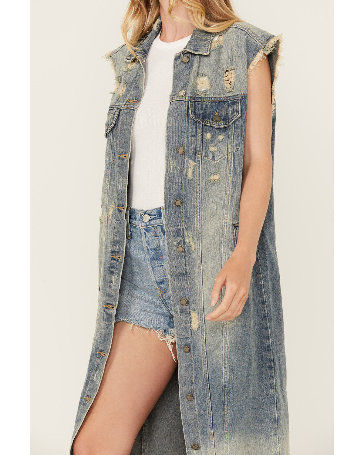 Image #3 - Veveret Women's Long Distressed Denim Vest, Medium Wash, hi-res