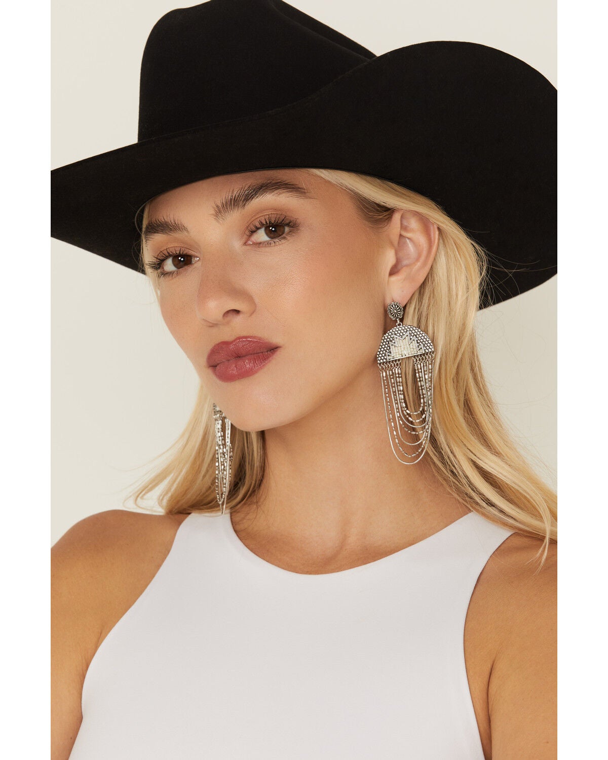 Wonderwest Women's Tenille Chandelier Earrings, Silver, hi-res