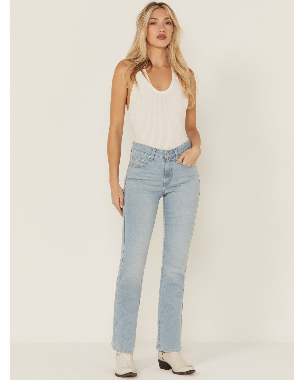Image #1 - Levi's Women's 725 Eternal High Rise Light Wash Bootcut Stretch Denim Jeans, Light Wash, hi-res