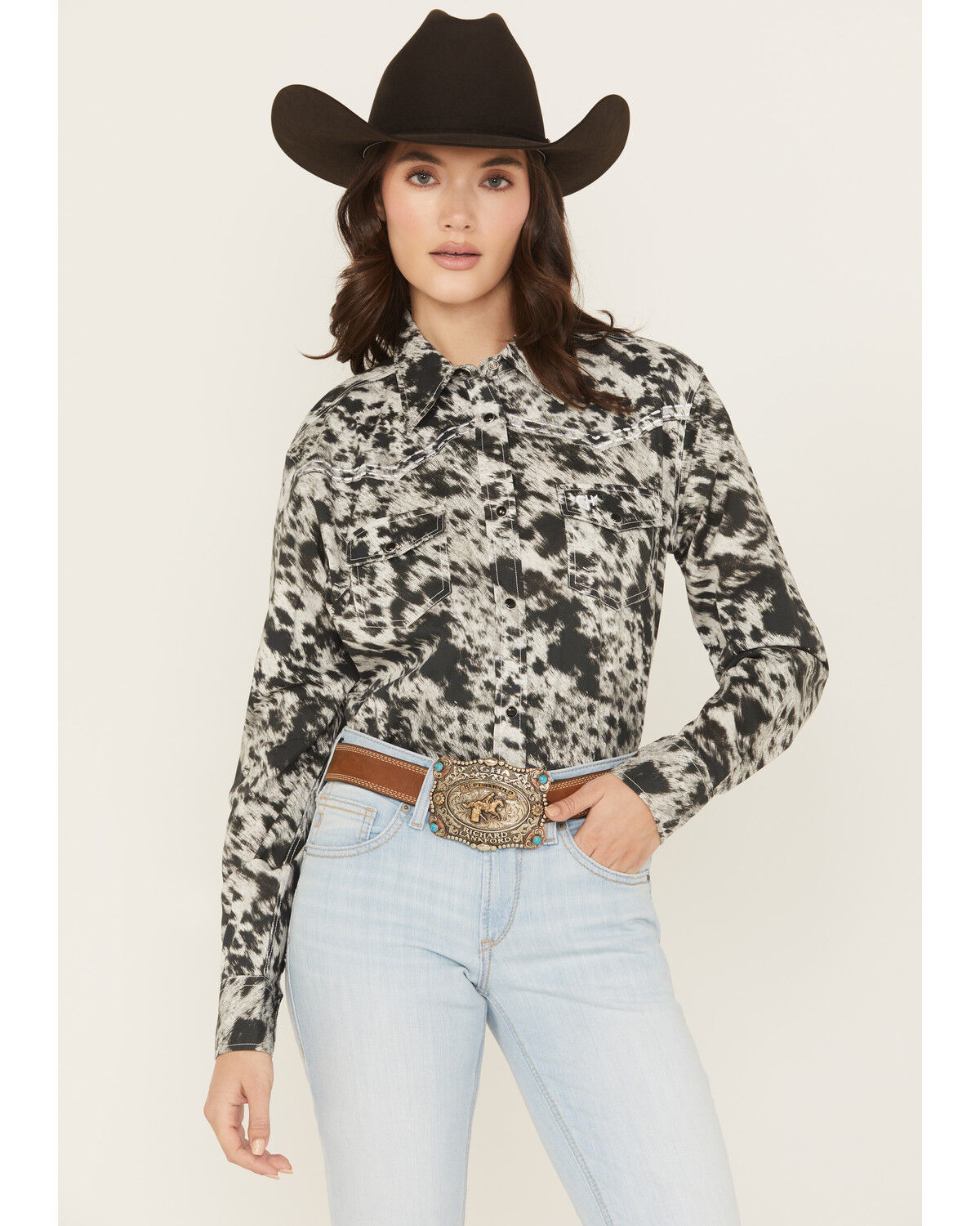 Image #1 - Cowgirl Hardware Women's Cowhide Print Long Sleeve Snap Stretch Western Shirt, Black, hi-res