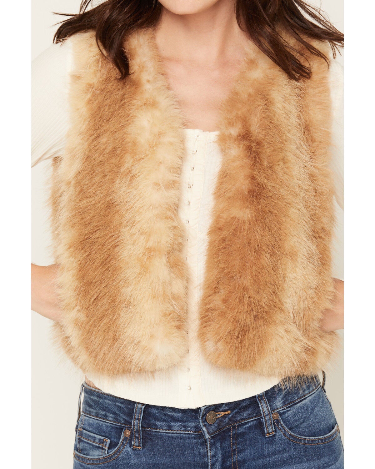 Image #3 - Shyanne Women's Faux Fur Vest, Cream, hi-res
