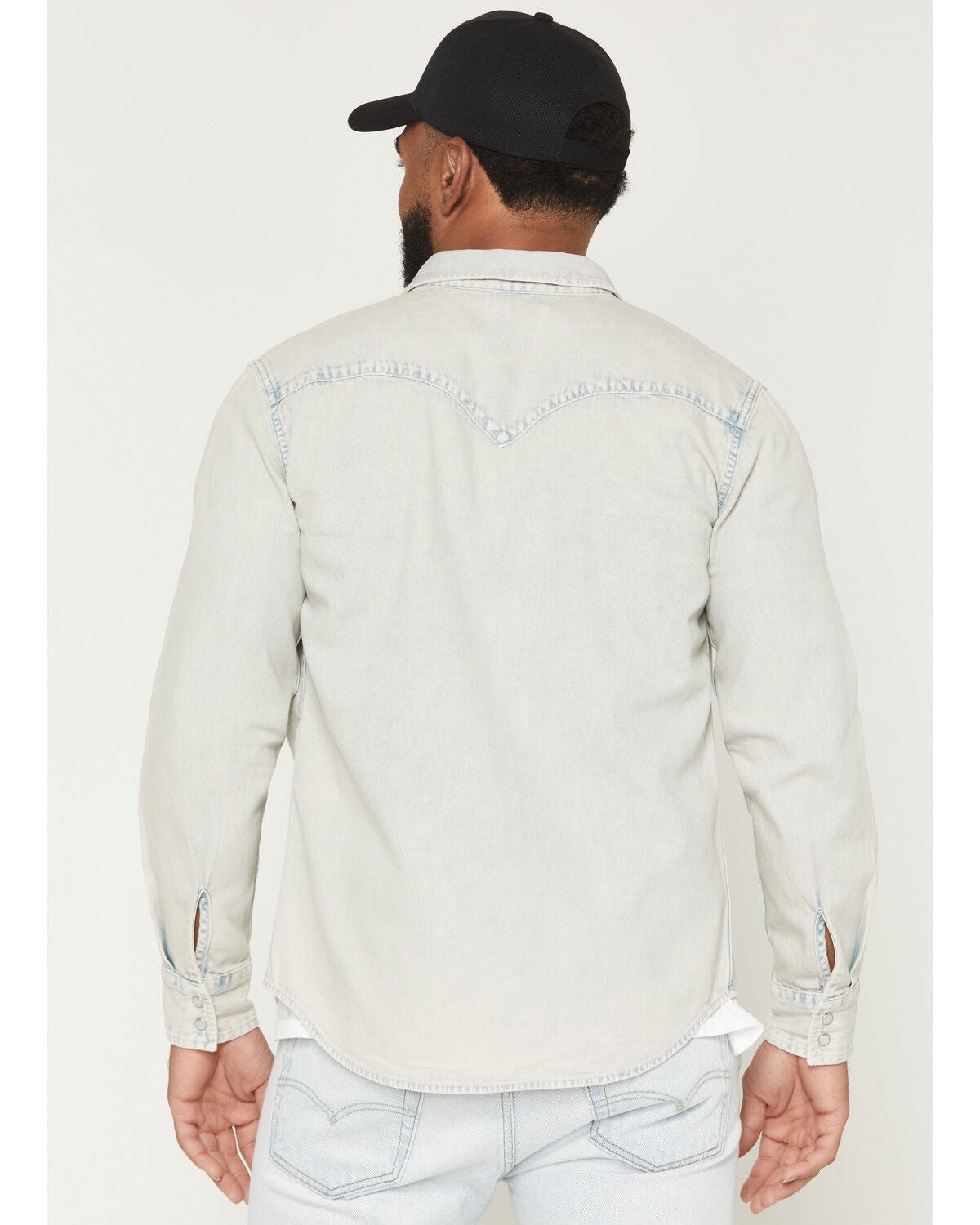 Image #4 - Levi's Men's Classic Western Denim Long Sleeve Pearl Snap Western Shirt, Light Wash, hi-res