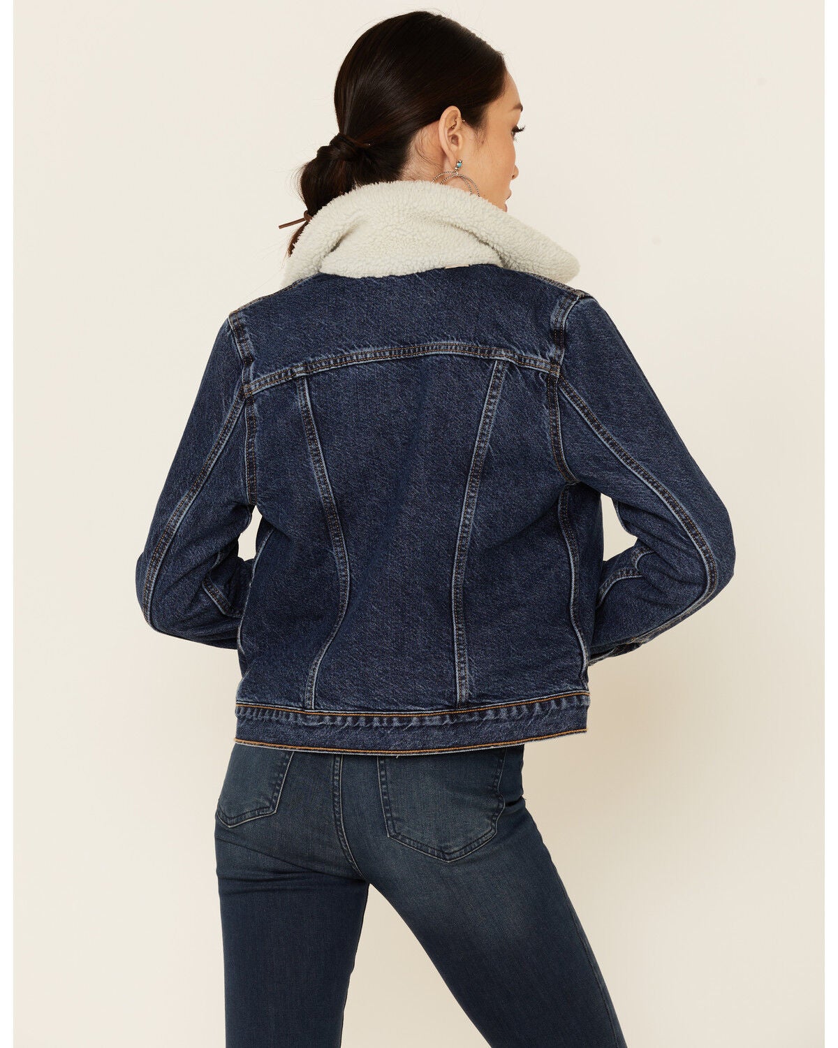 levis reversible trucker jacket