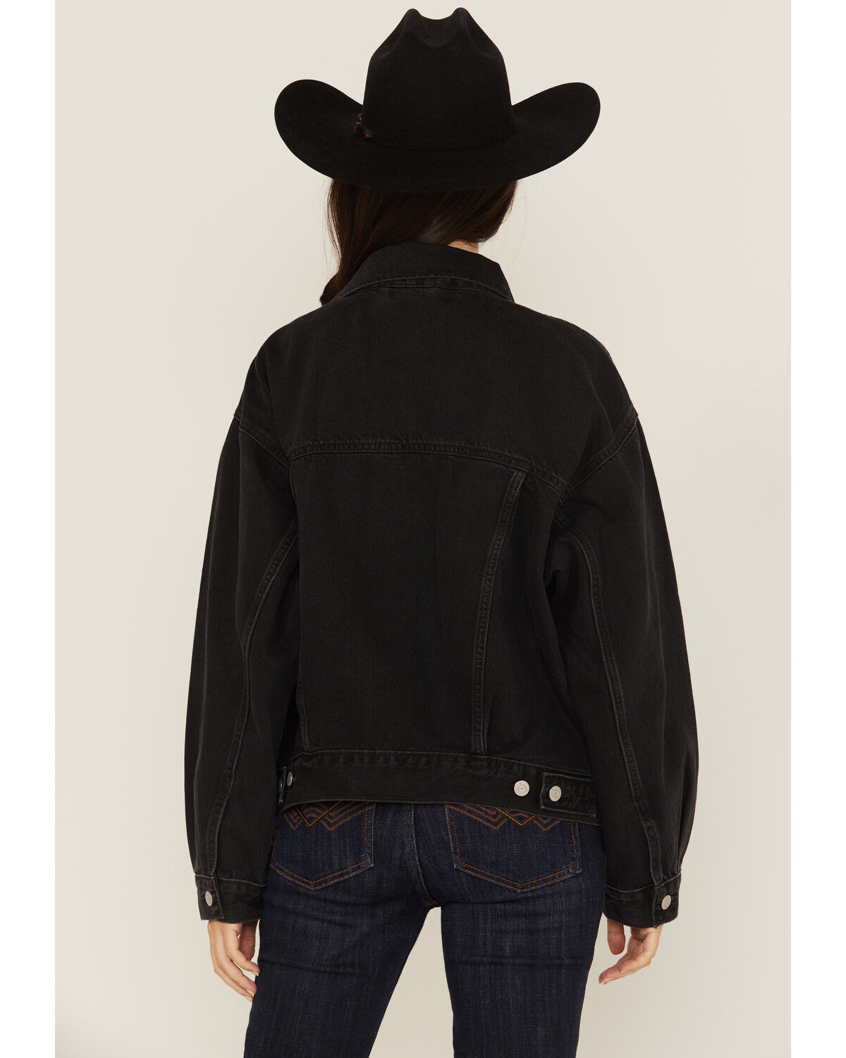 Image #4 - Levi's Women's Road Less Traveled 90's Trucker Jacket, Black, hi-res