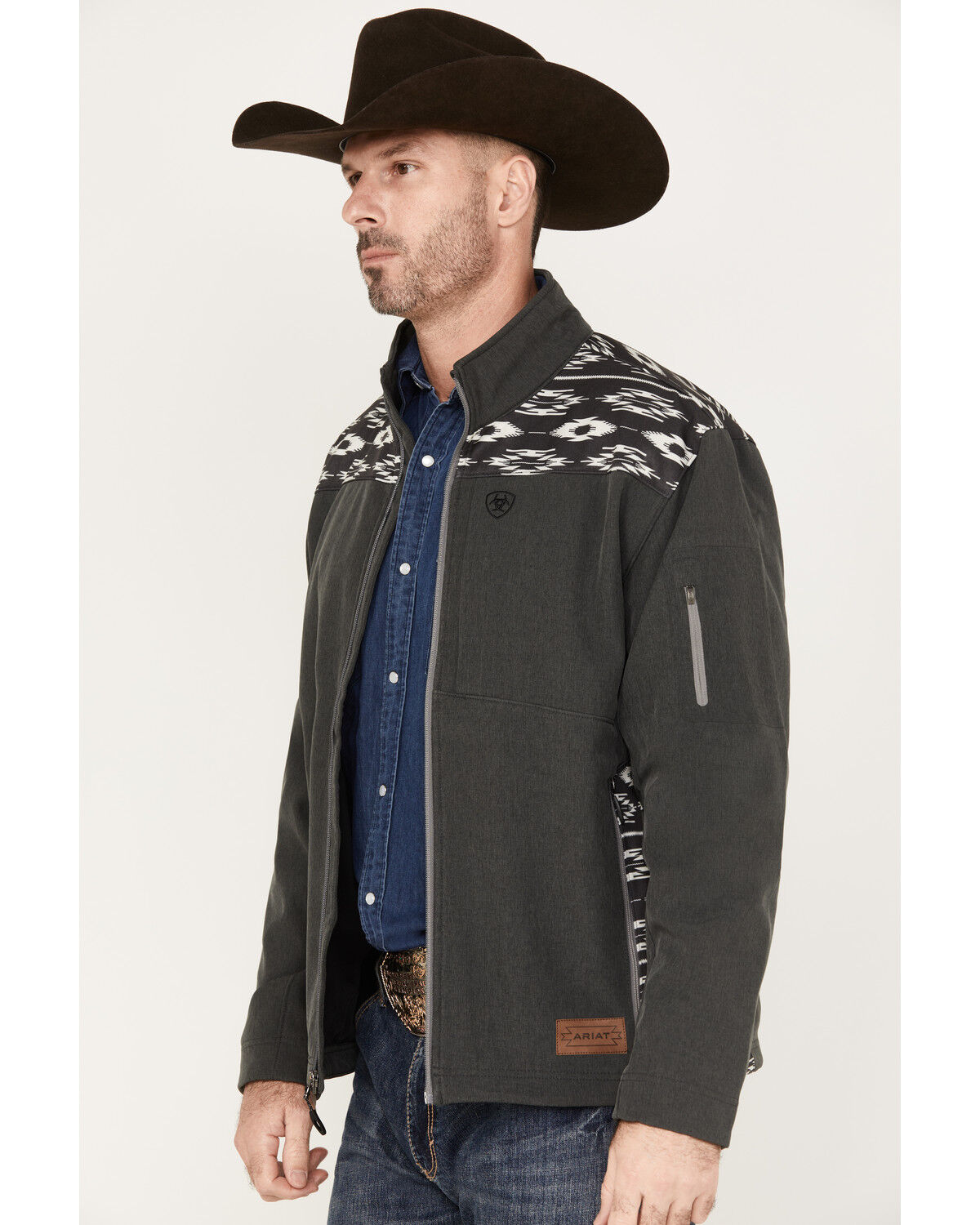 Image #2 - Ariat Men's Vernon 2.0 Chimayo Softshell Jacket, Charcoal, hi-res