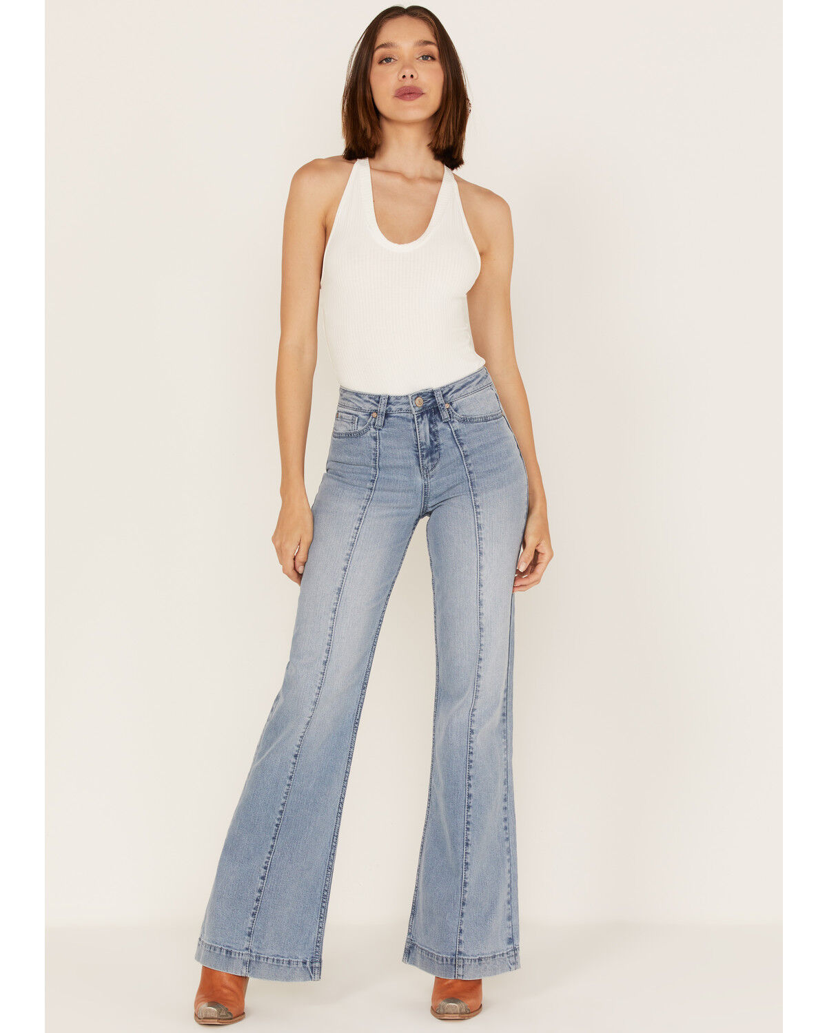 Image #1 - Shyanne Women's Light Wash High Rise Seamed Flare Jeans, Light Wash, hi-res