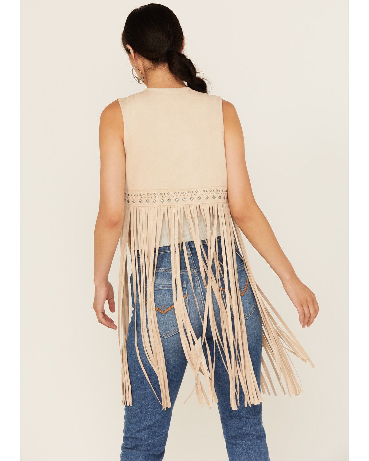 Image #4 - Idyllwind Women's Walnut Studded Fringe Faux Suede Vest, Sand, hi-res