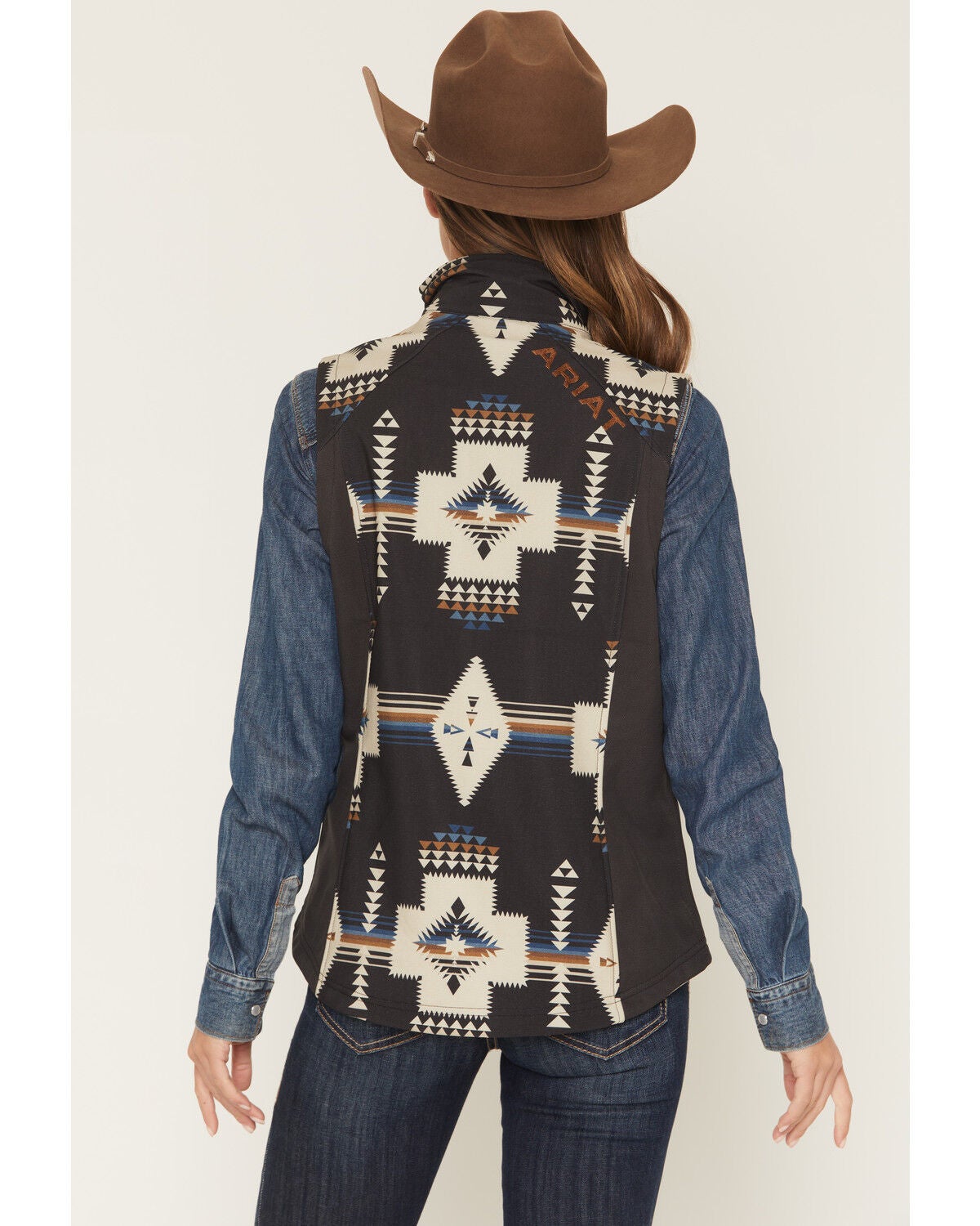 Image #4 - Ariat Women's Logo Softshell Print Vest, Grey, hi-res